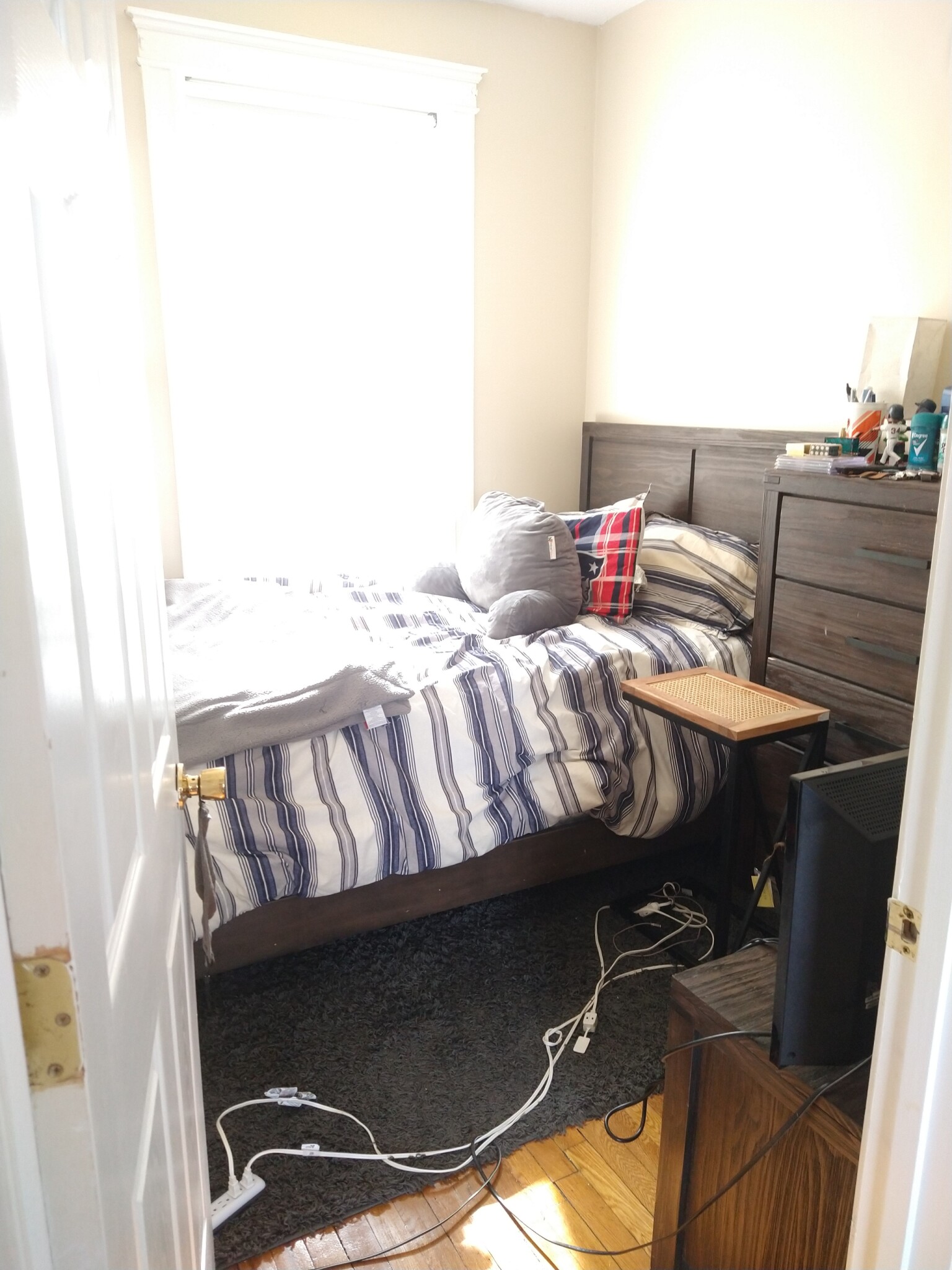 Photos of apartment on Commonwealth Ave.,Boston MA 02134