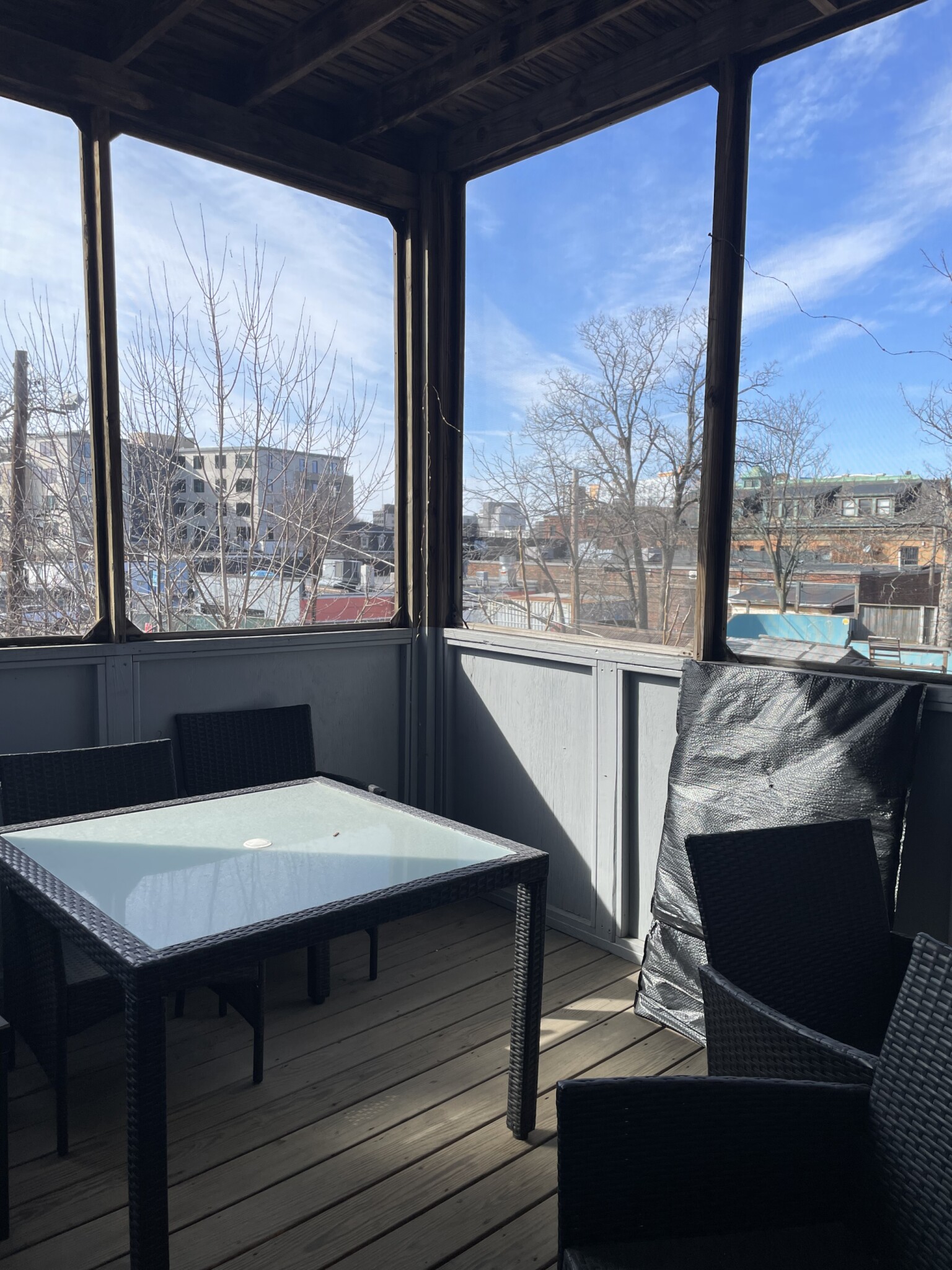 Rental image