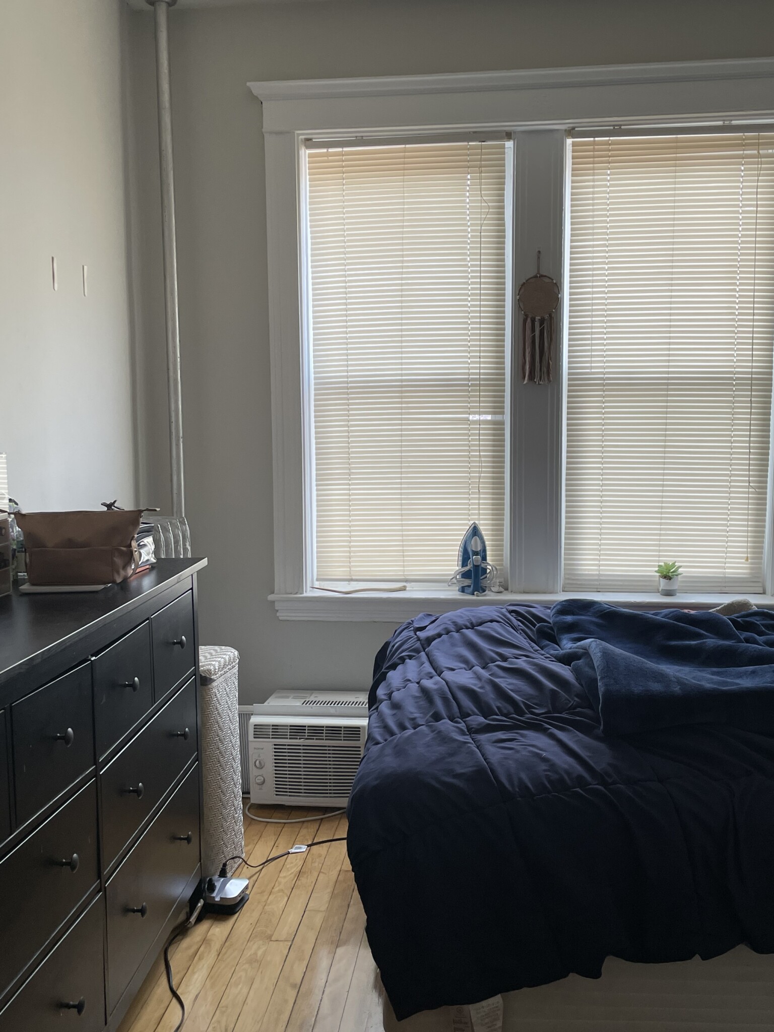 Rental image