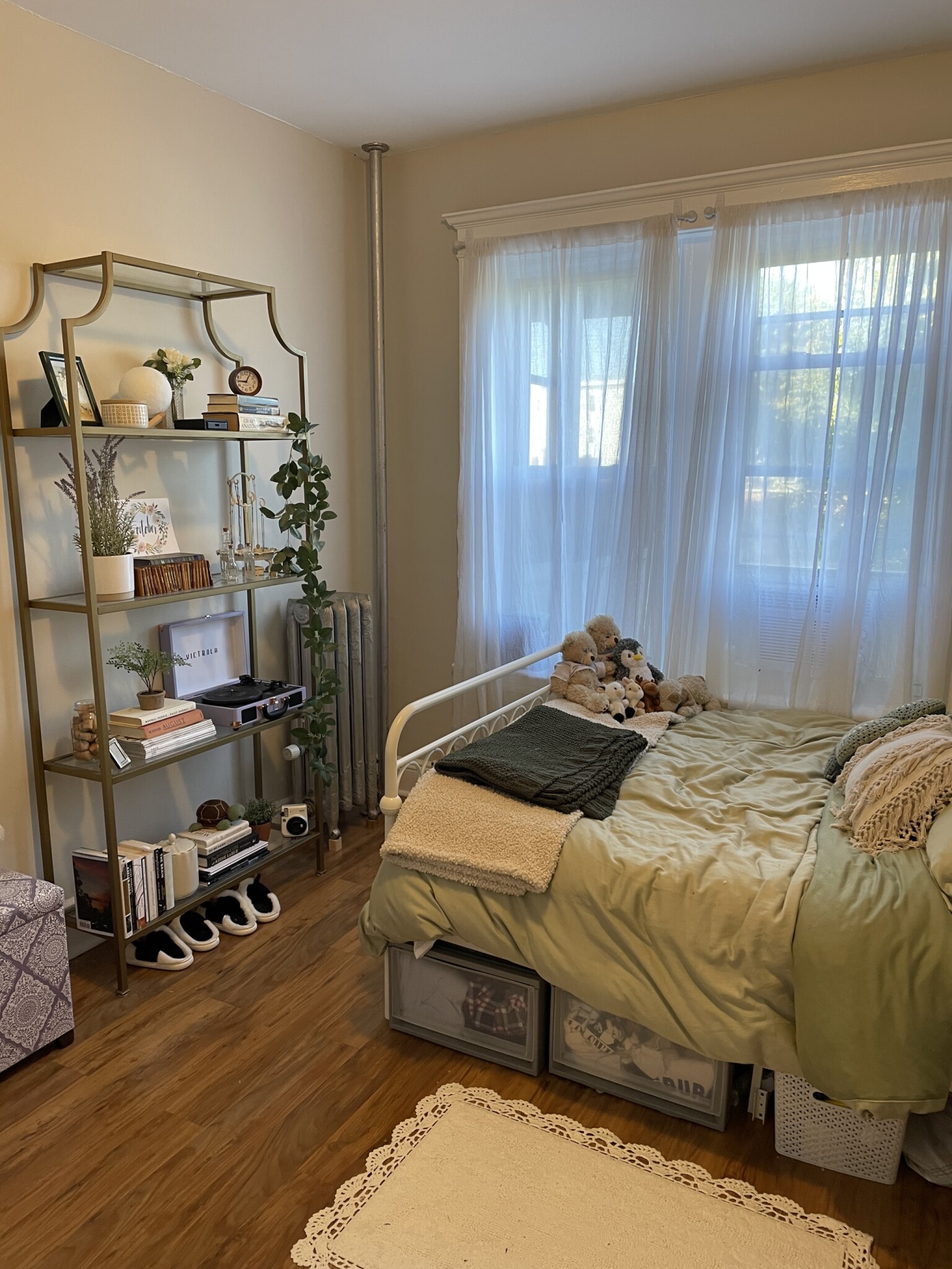 Rental image
