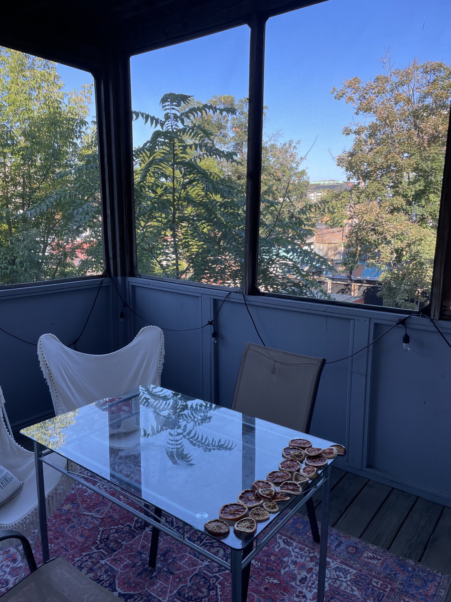 Rental image
