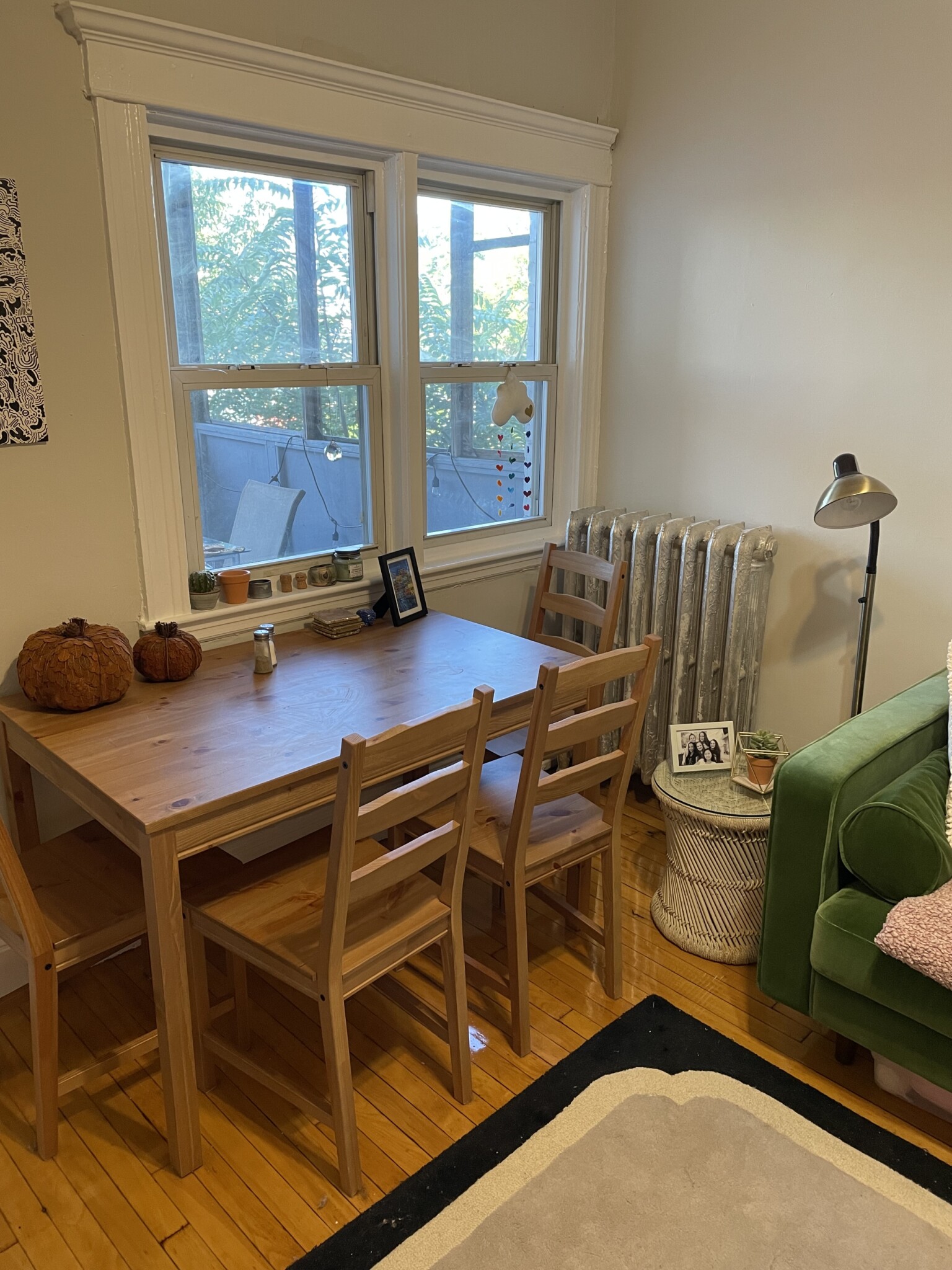 Rental image