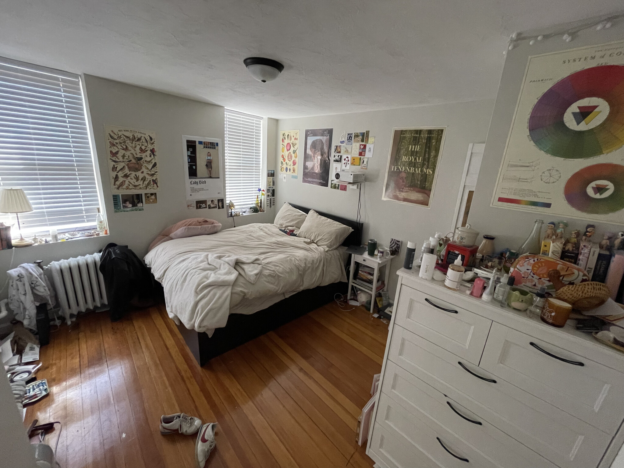 Listing featured image