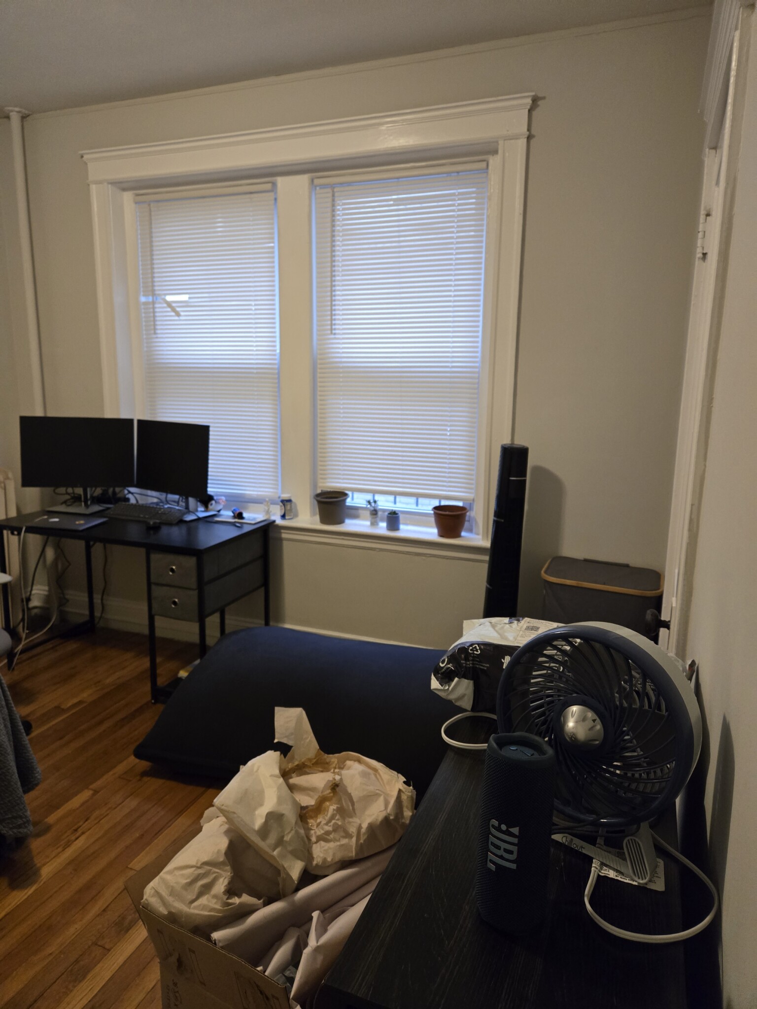 Rental image