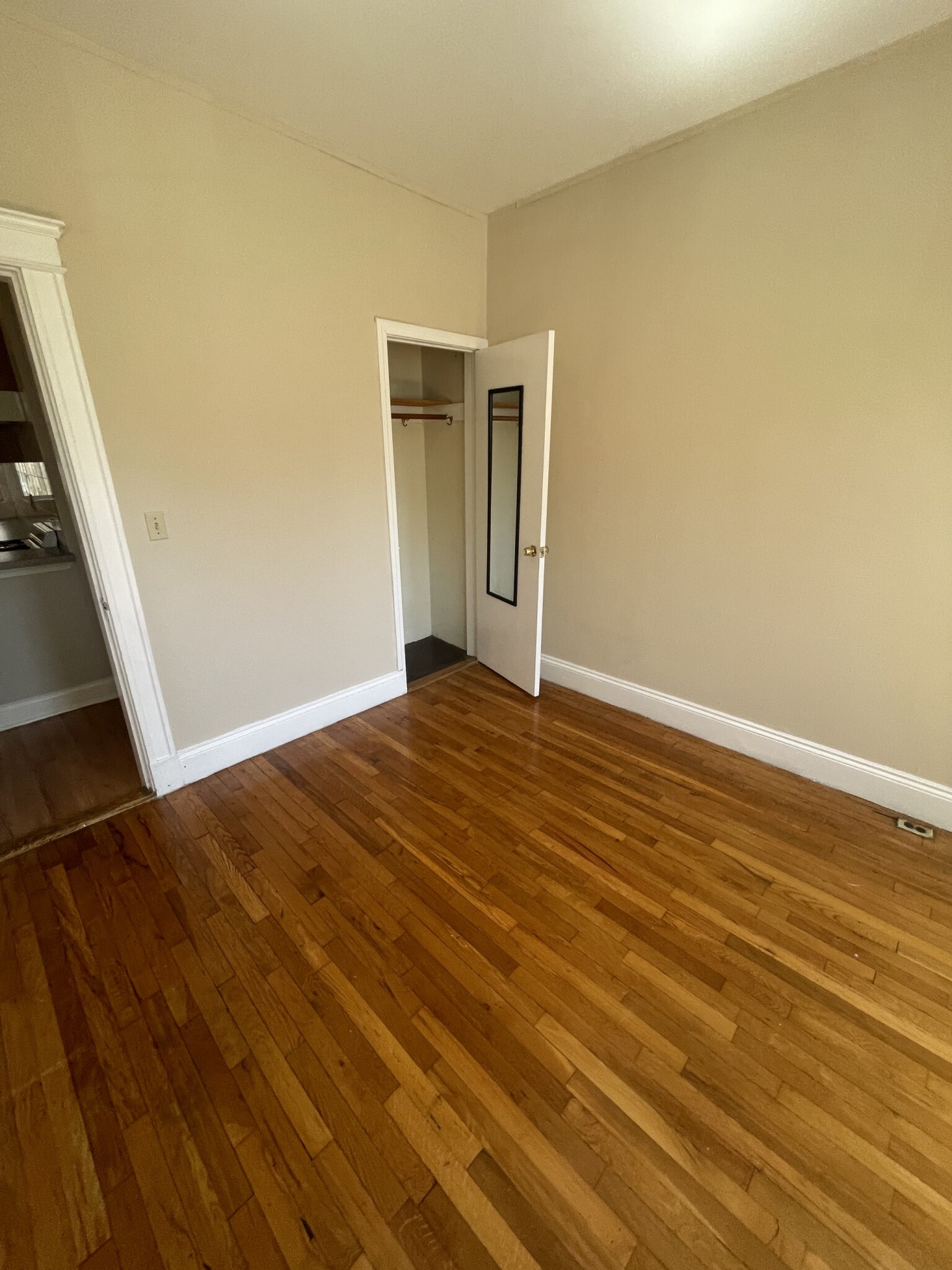 Rental image