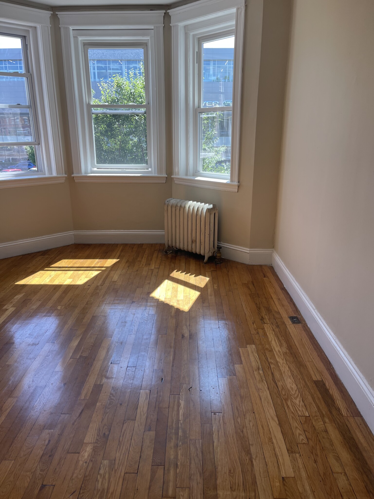 Rental image