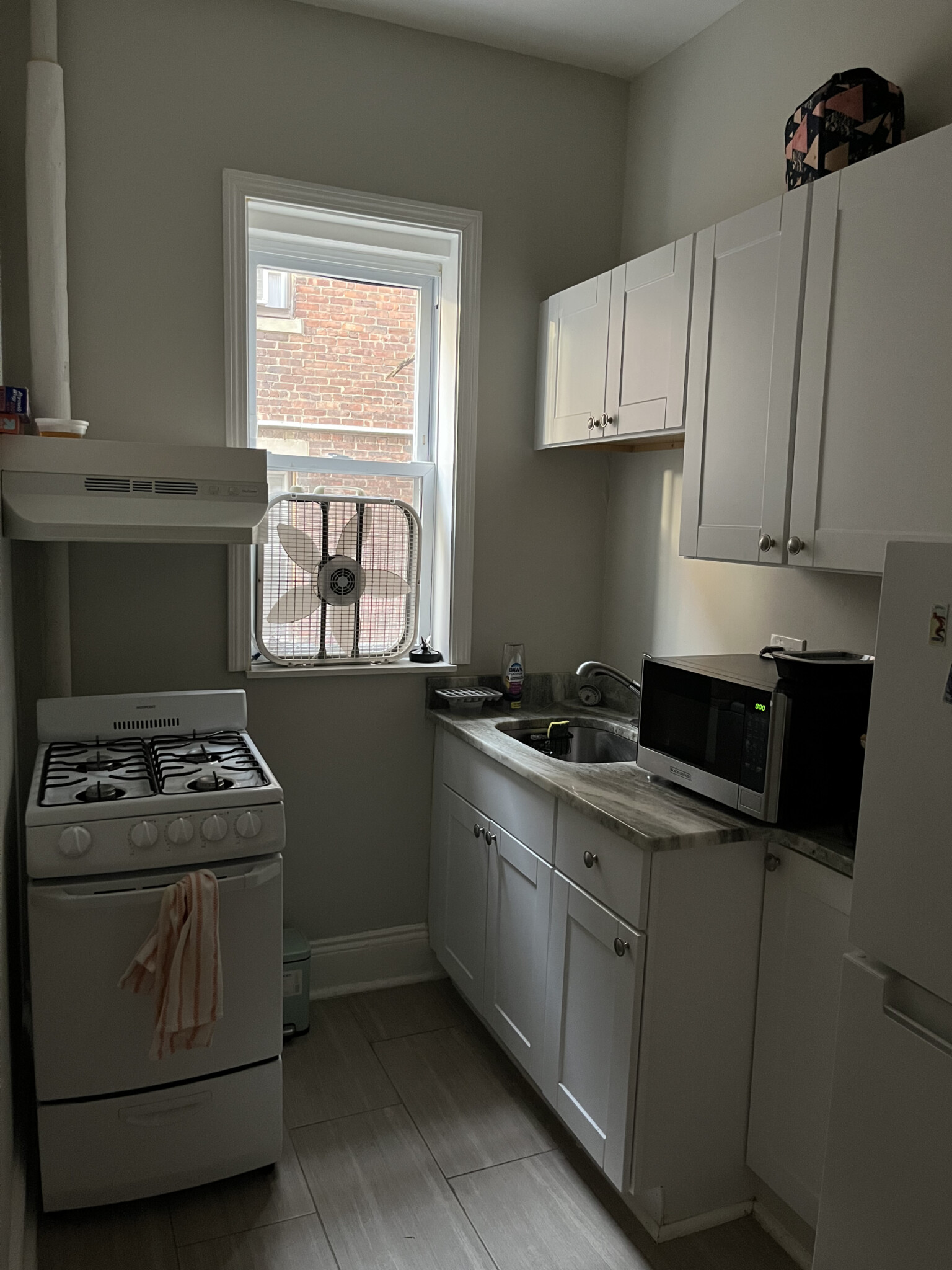 Rental image