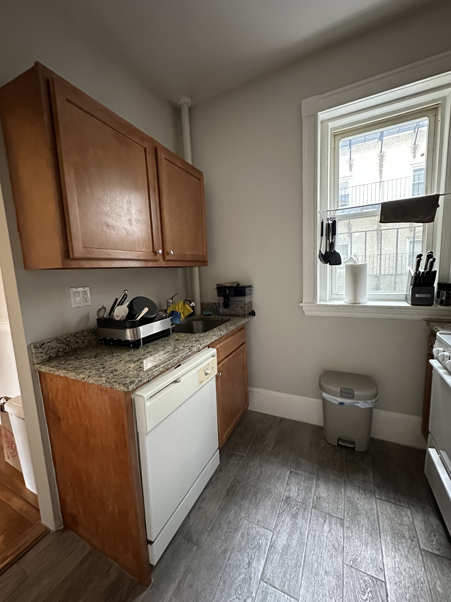 Photos of apartment on Commonwealth Ave.,Boston MA 02134