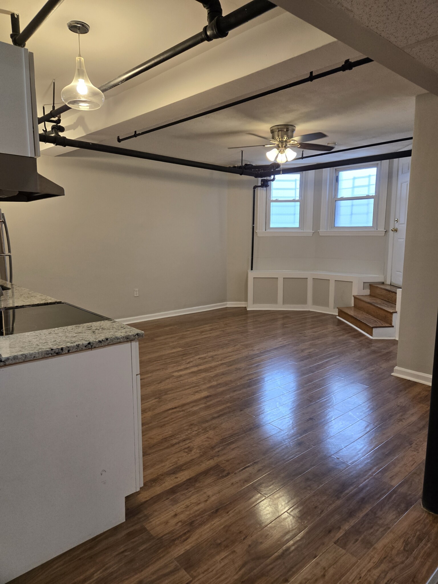 Rental image
