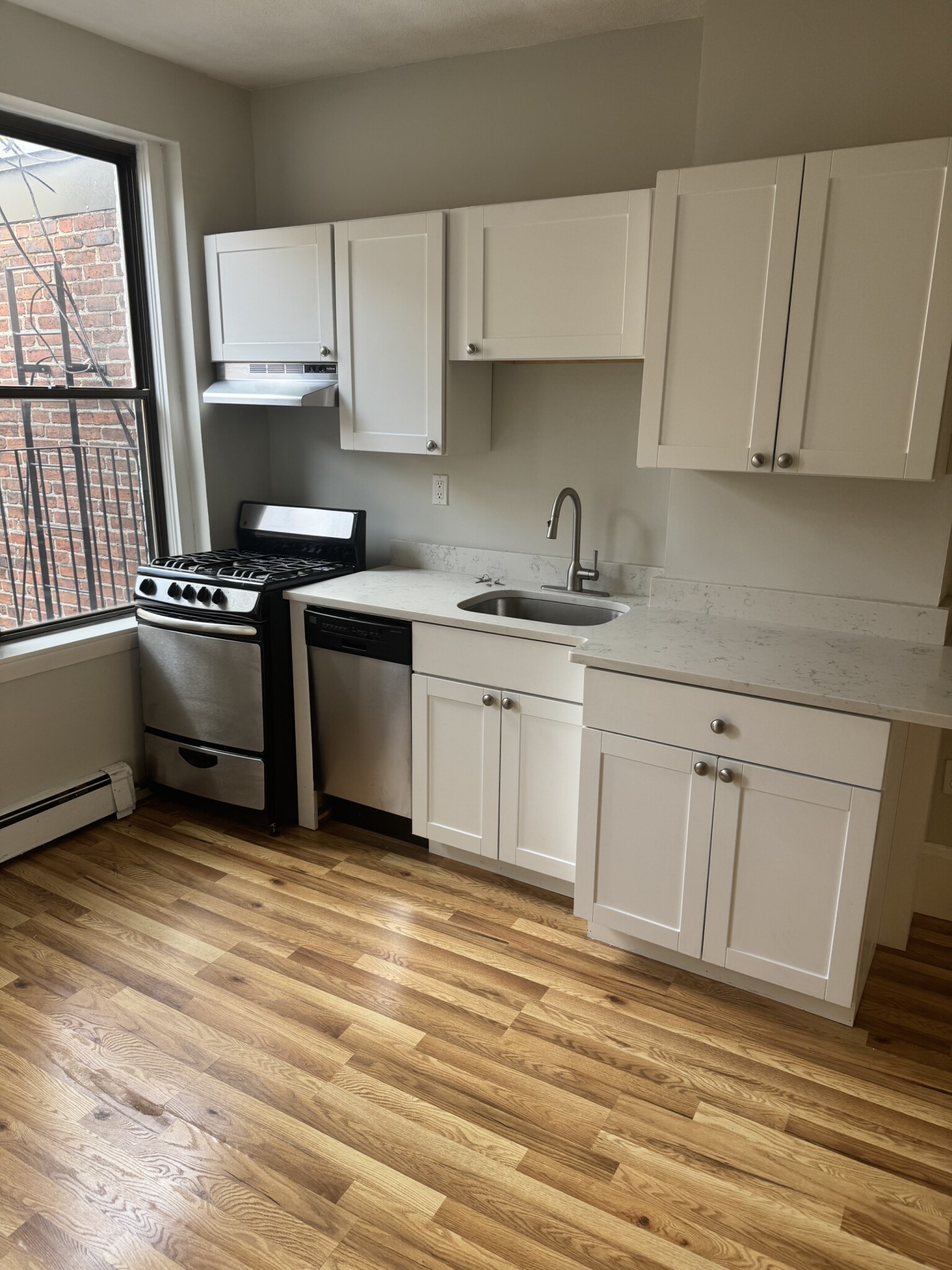 Rental image