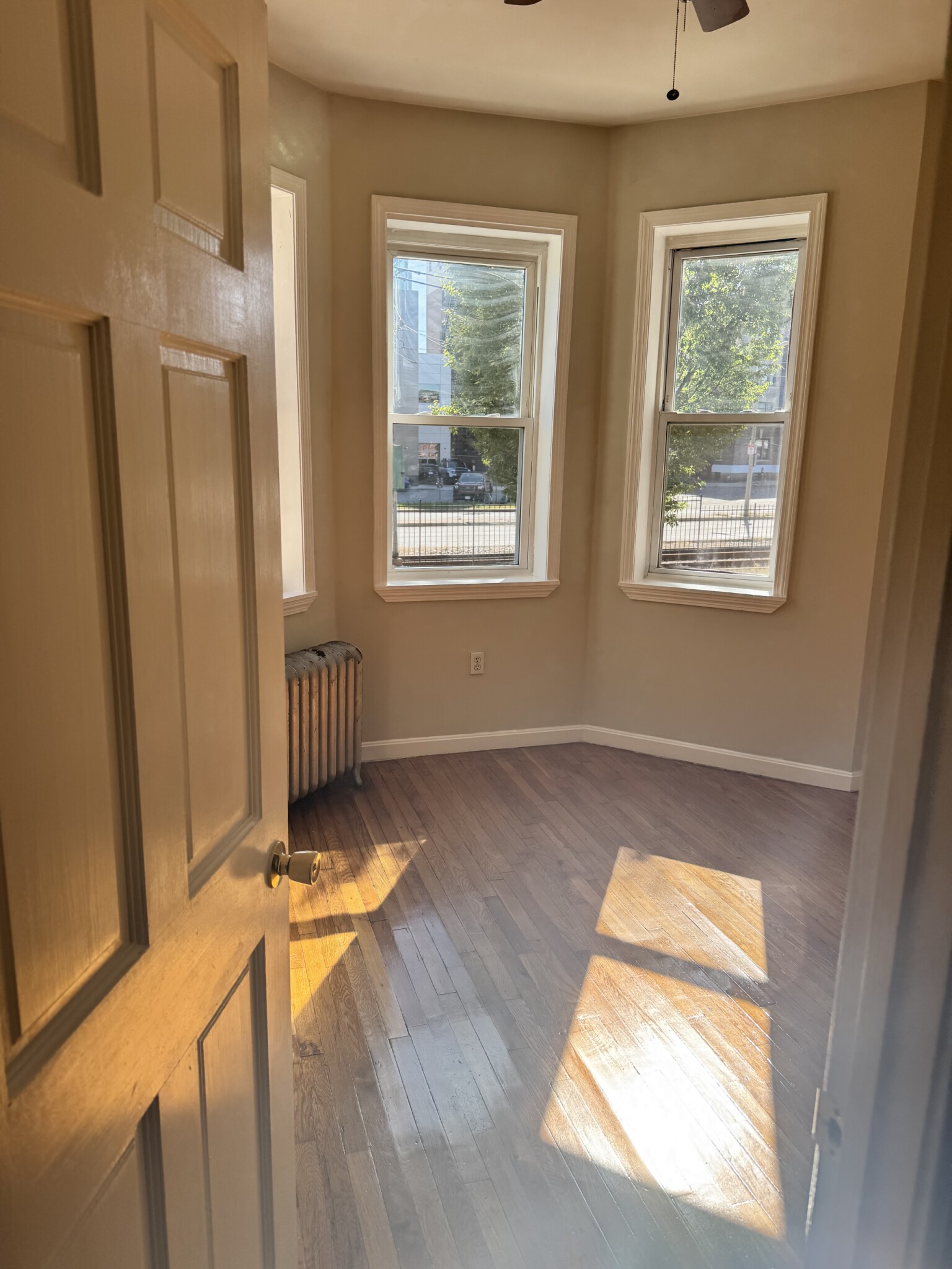 Rental image
