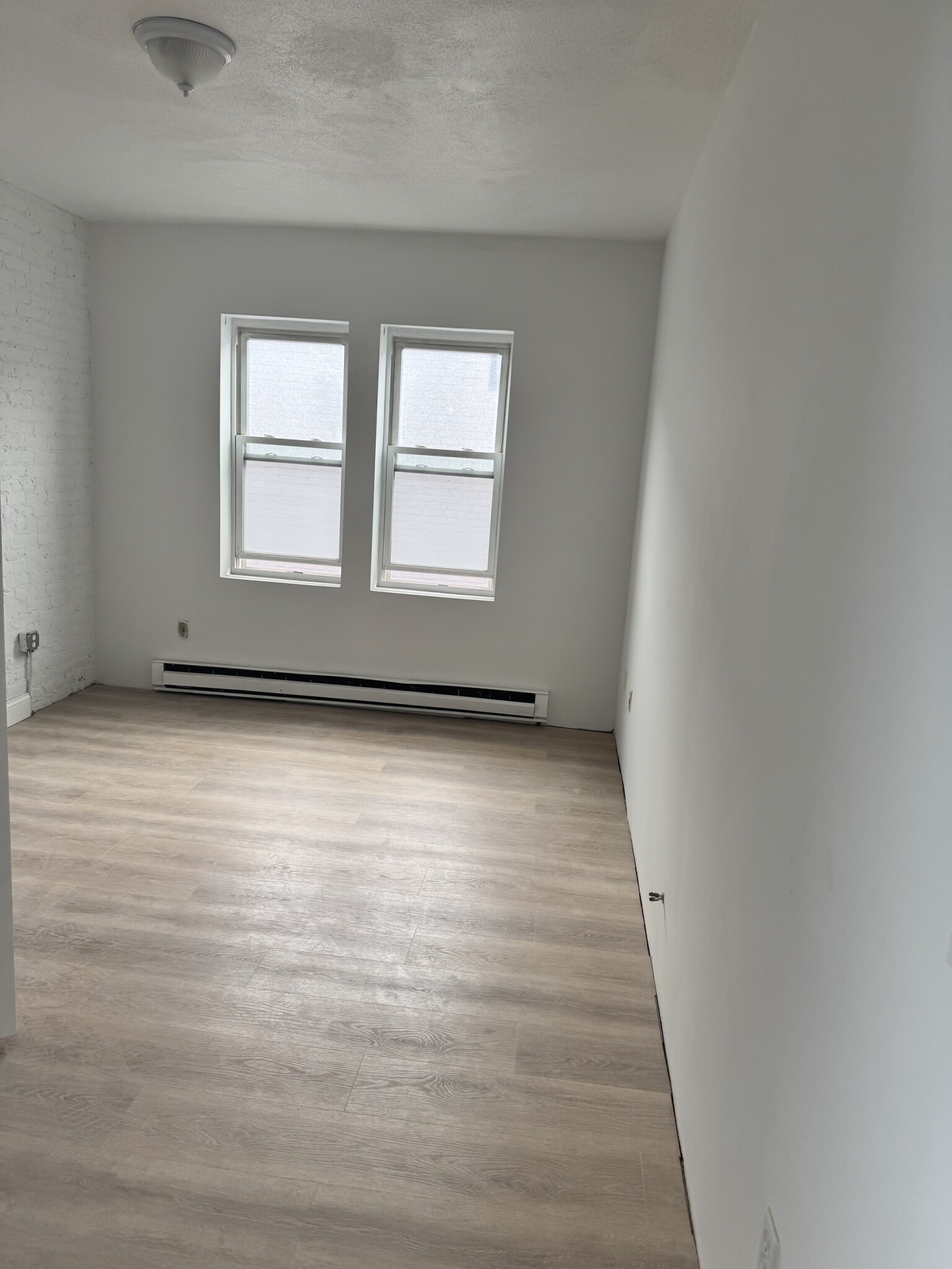 Rental image