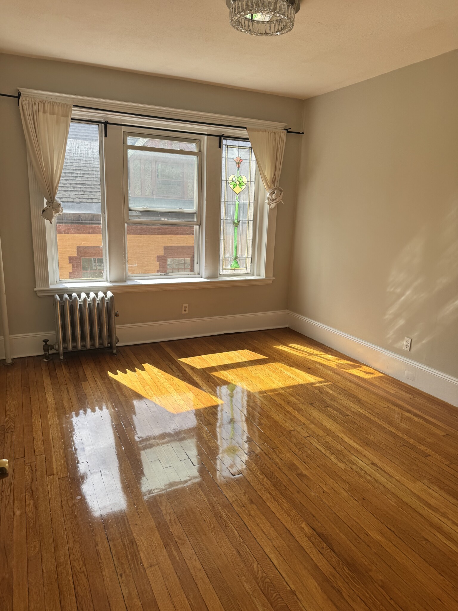 Rental image