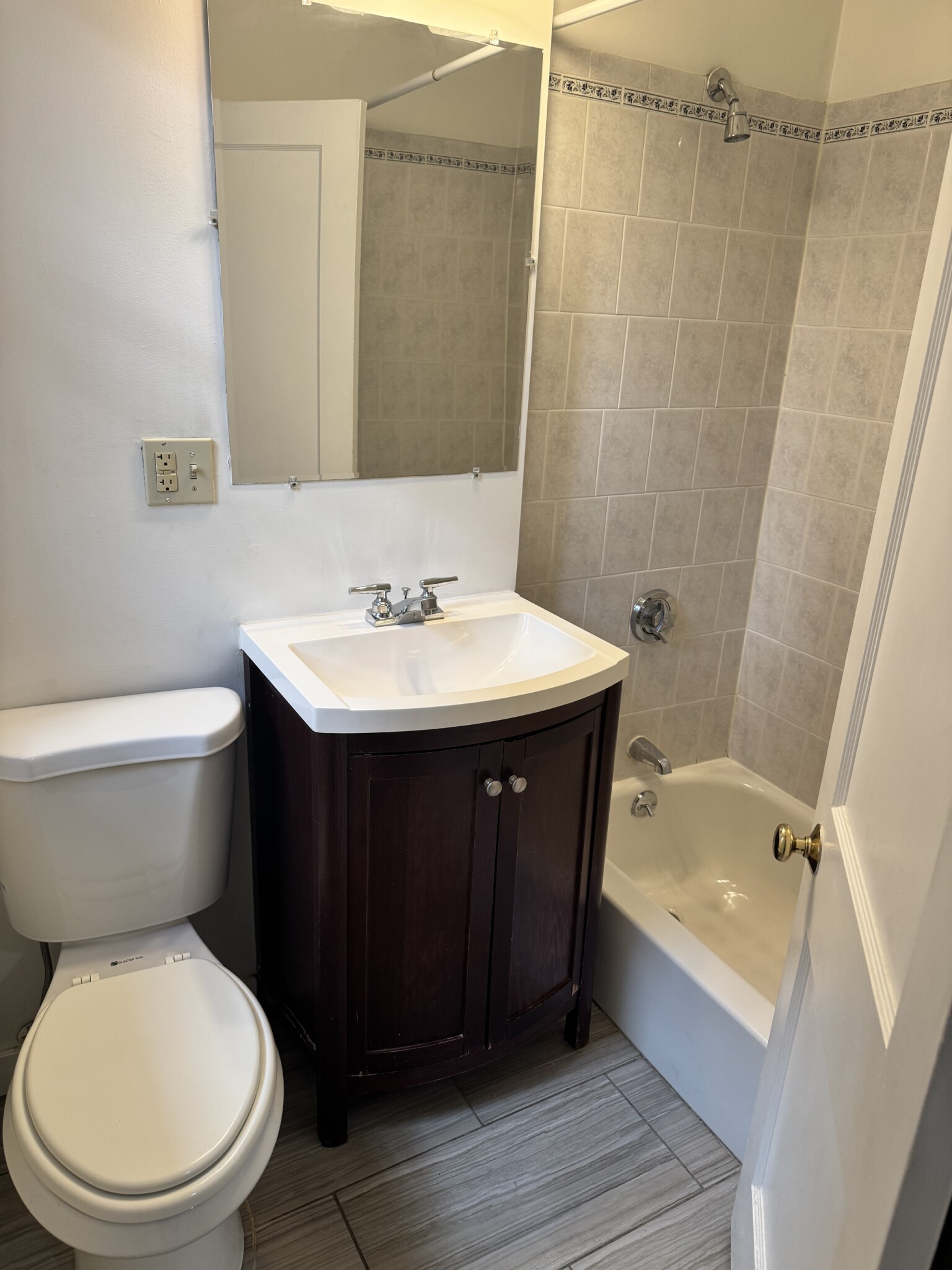 Rental image