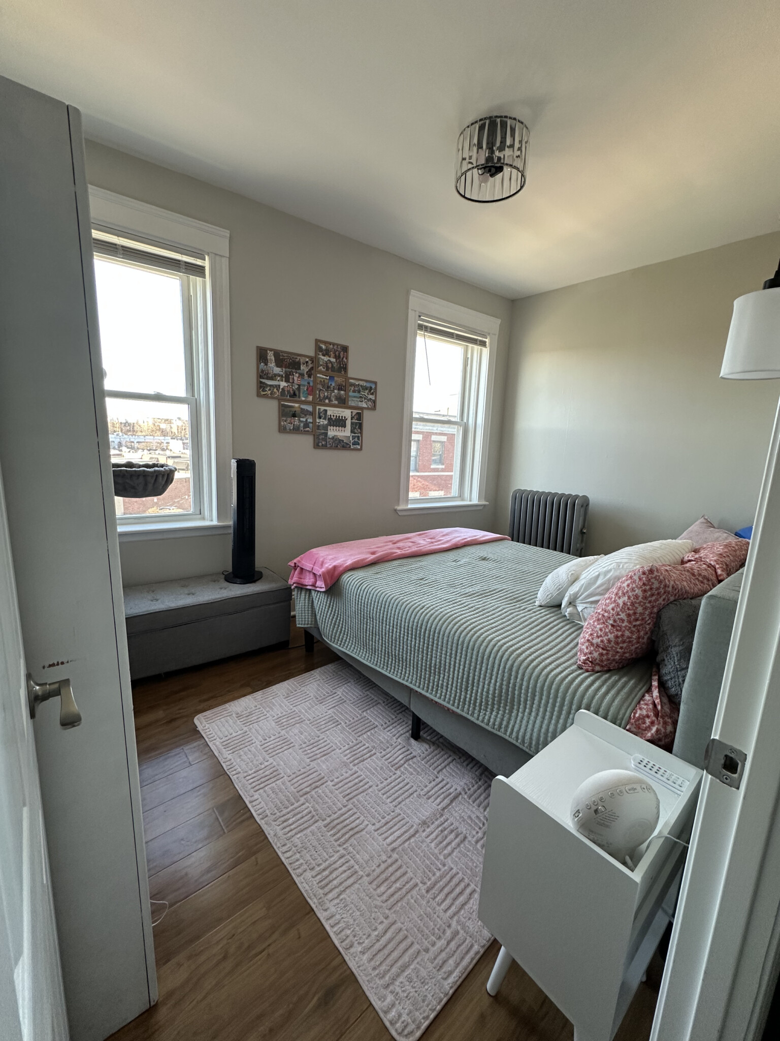 Photos of apartment on Commonwealth Ave.,Boston MA 02134