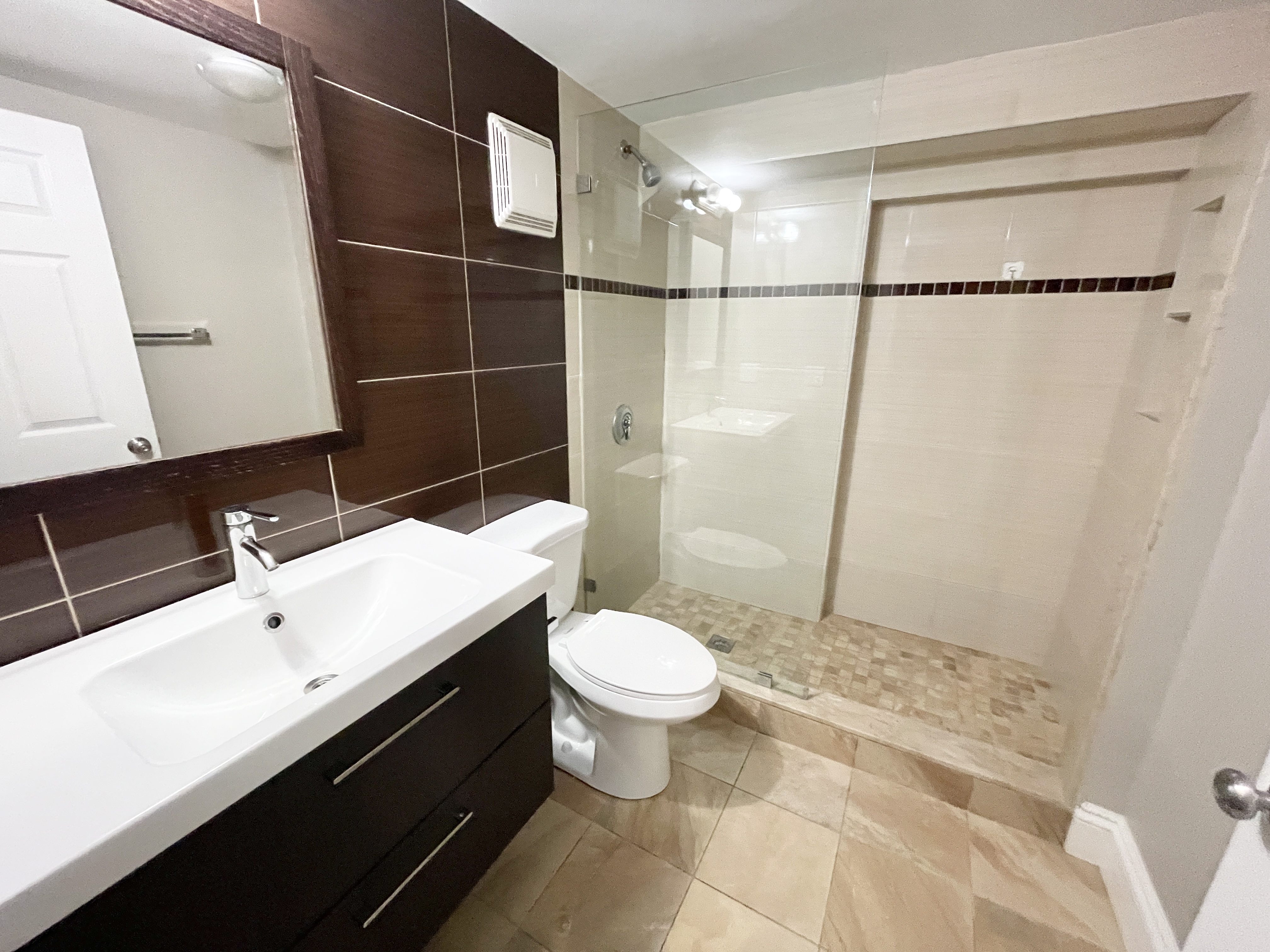 3 bed, 2 bath apartment for rent at 51 Greenwich St Unit 1, South End — photo 9 of 20