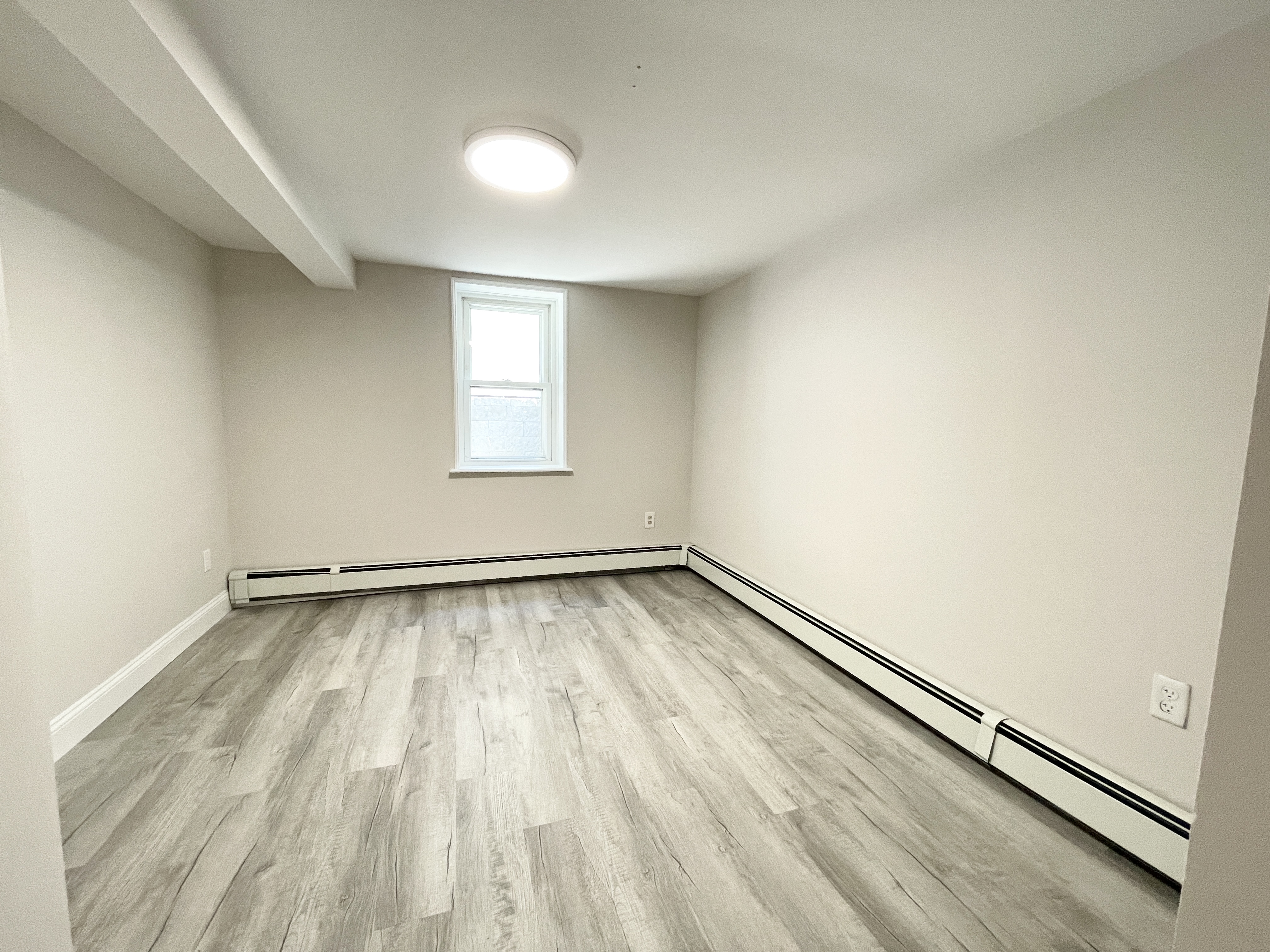 174 Bolton St, South Boston