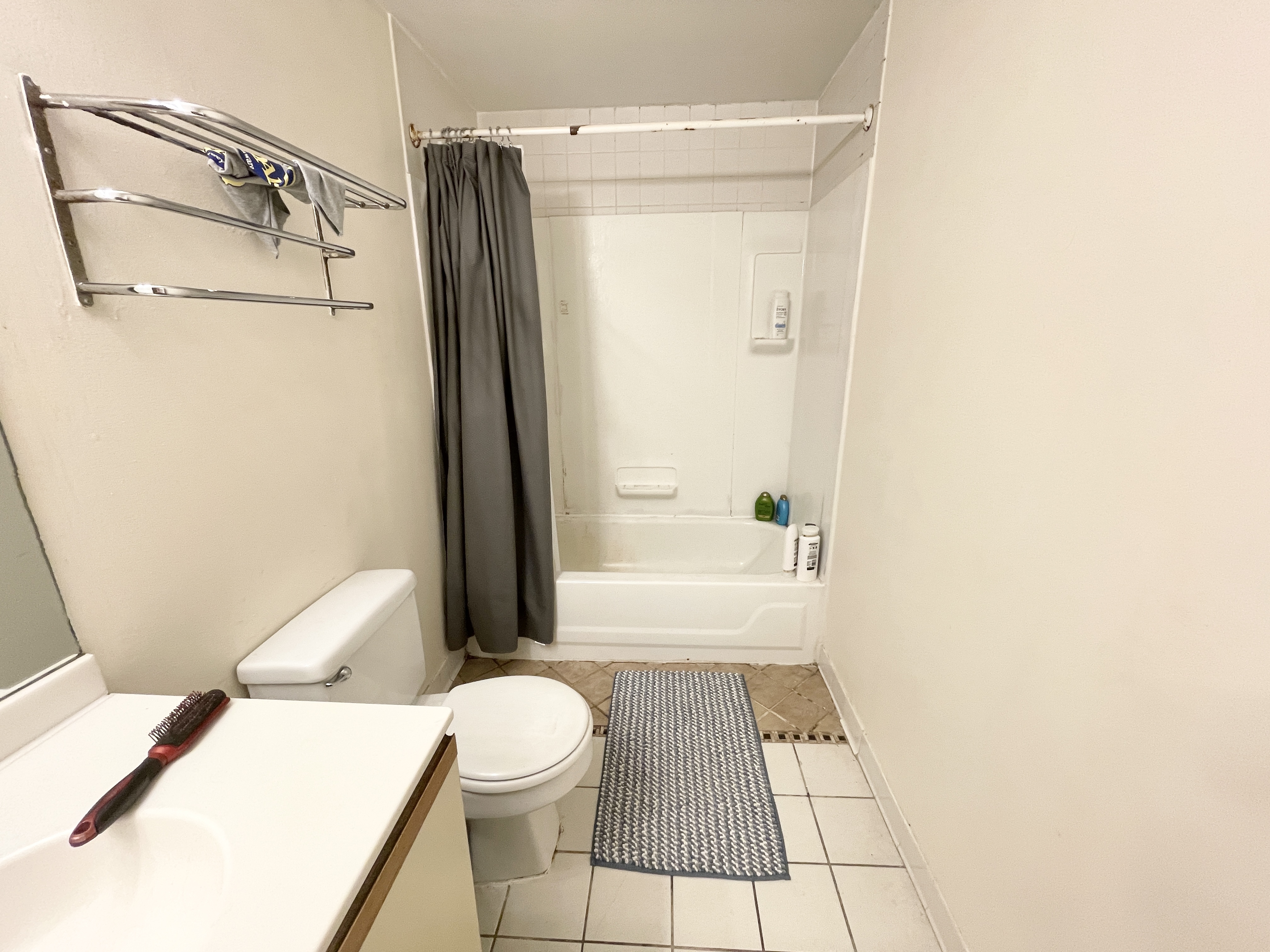 3 bed, 1 bath apartment for rent at 71 Gainsborough St Unit 100, Fenway — photo 14 of 18