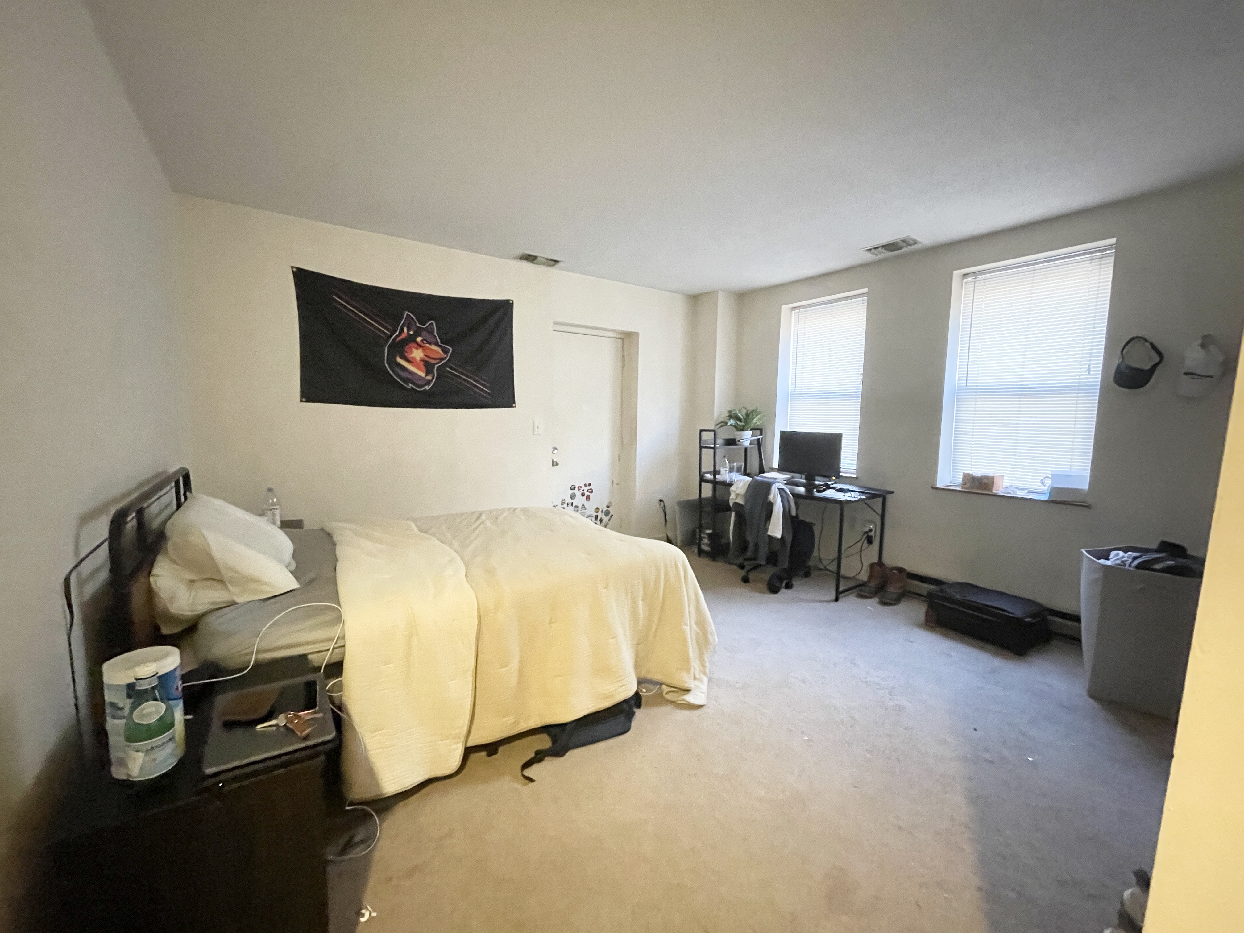 3 bed, 1 bath apartment for rent at 71 Gainsborough St Unit 100, Fenway — photo 16 of 18