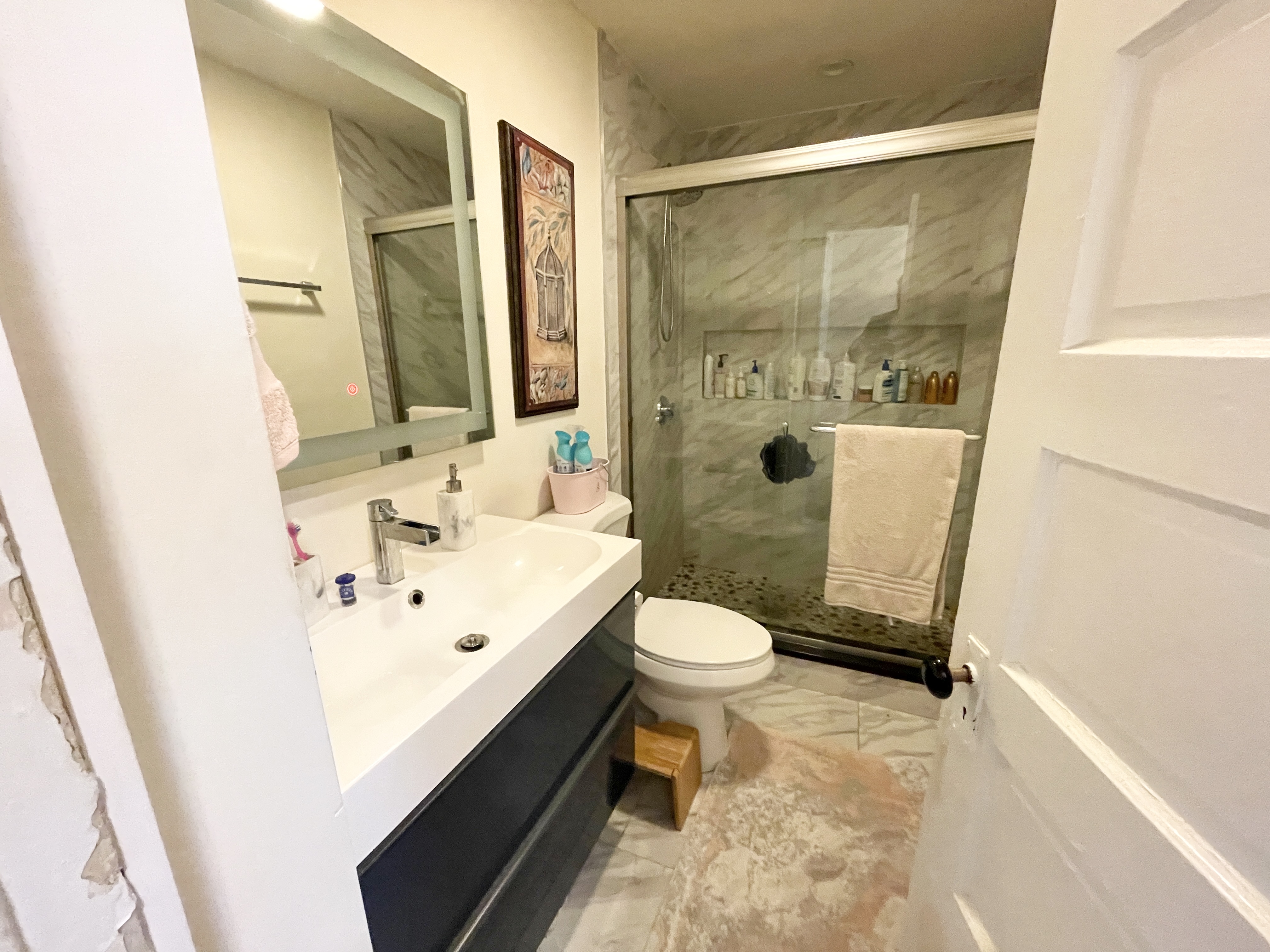 3 bed, 1 bath apartment for rent at 19 Eastman St Unit 1A, Dorchester — photo 7 of 14