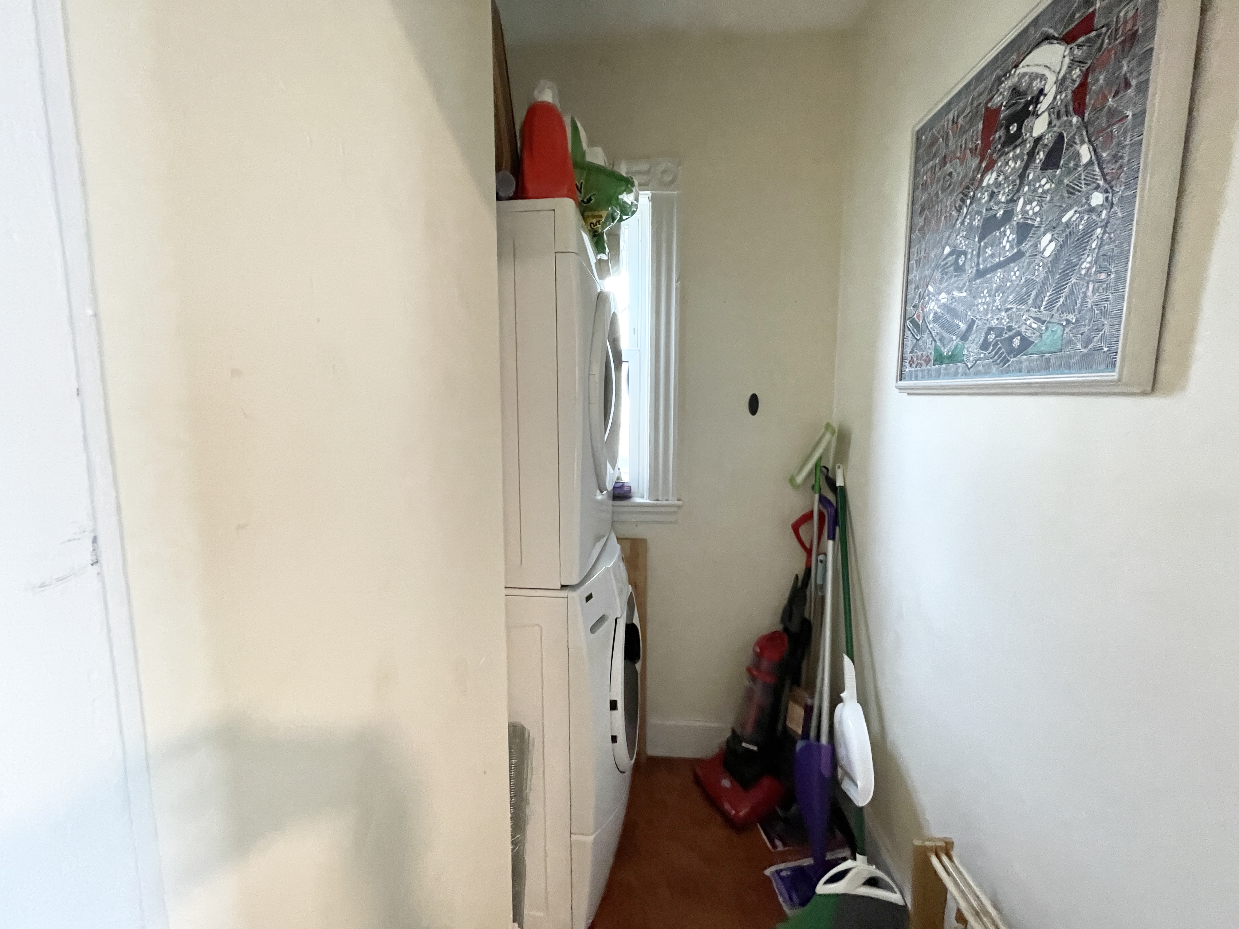 3 bed, 1 bath apartment for rent at 19 Eastman St Unit 1A, Dorchester — photo 10 of 14