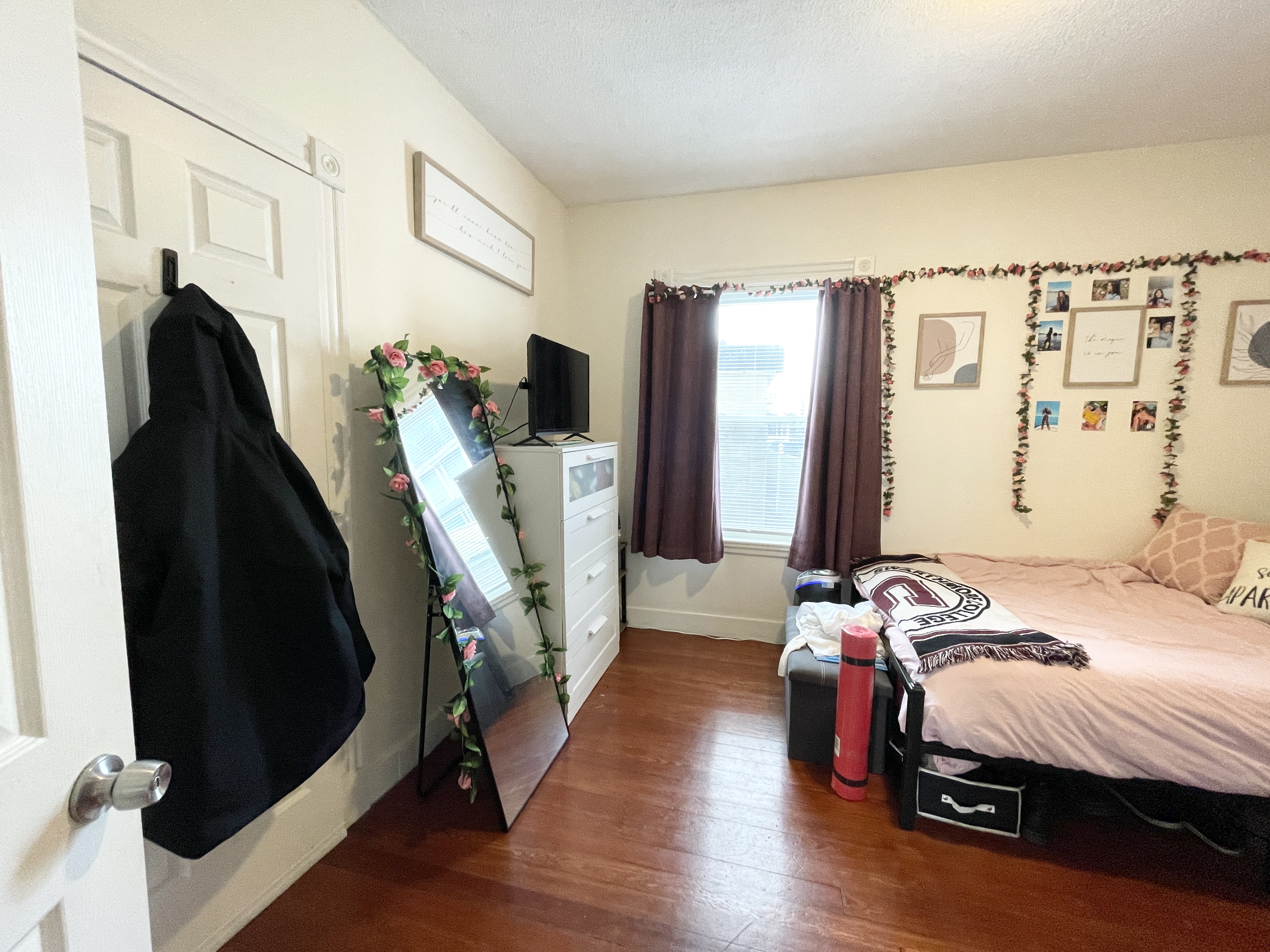 3 bed, 1 bath apartment for rent at 19 Eastman St Unit 1A, Dorchester — photo 14 of 14