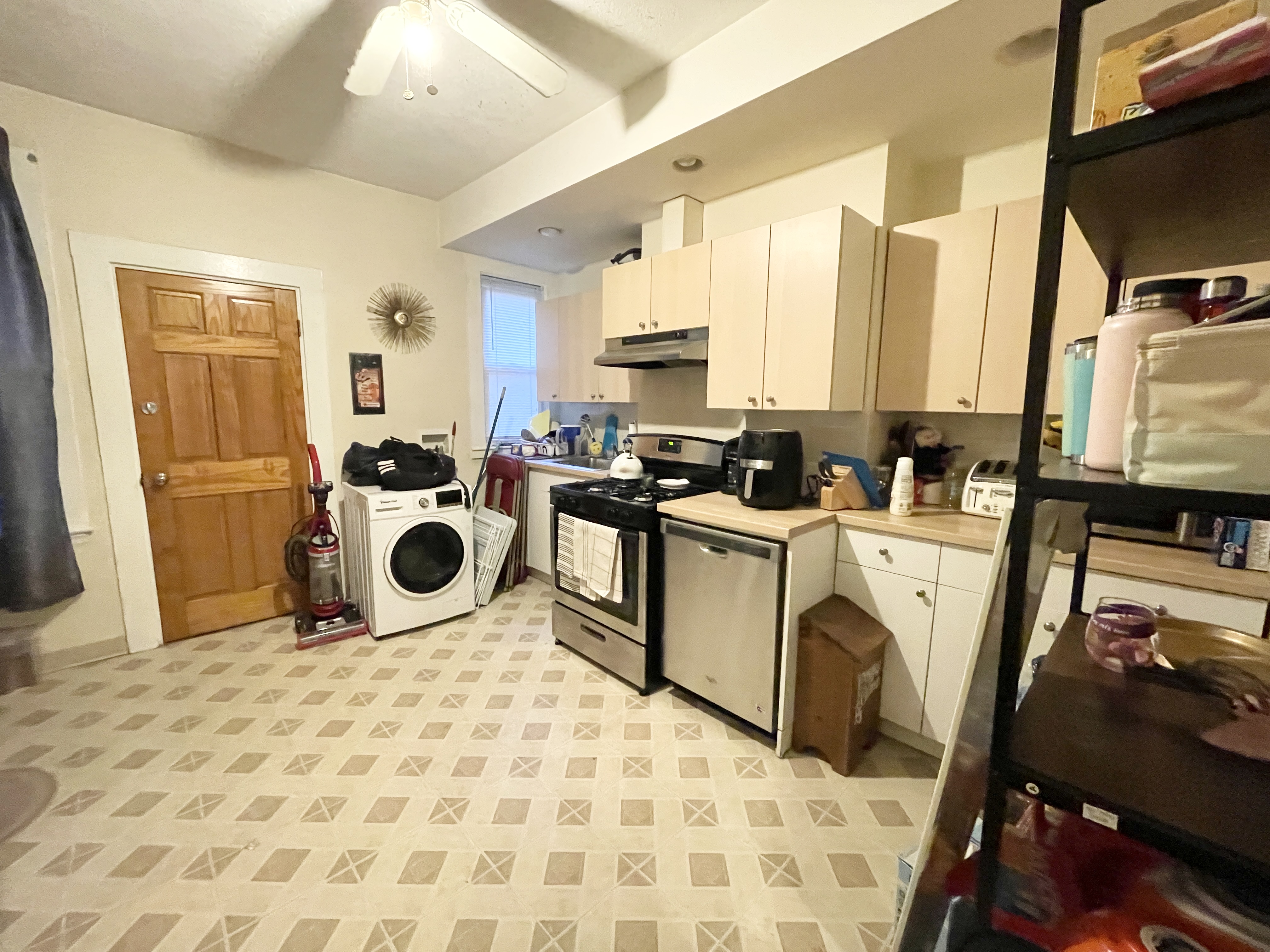 2 bed, 1 bath apartment for rent at 106 Buttonwood St Unit 1A, Dorchester — photo 9 of 13