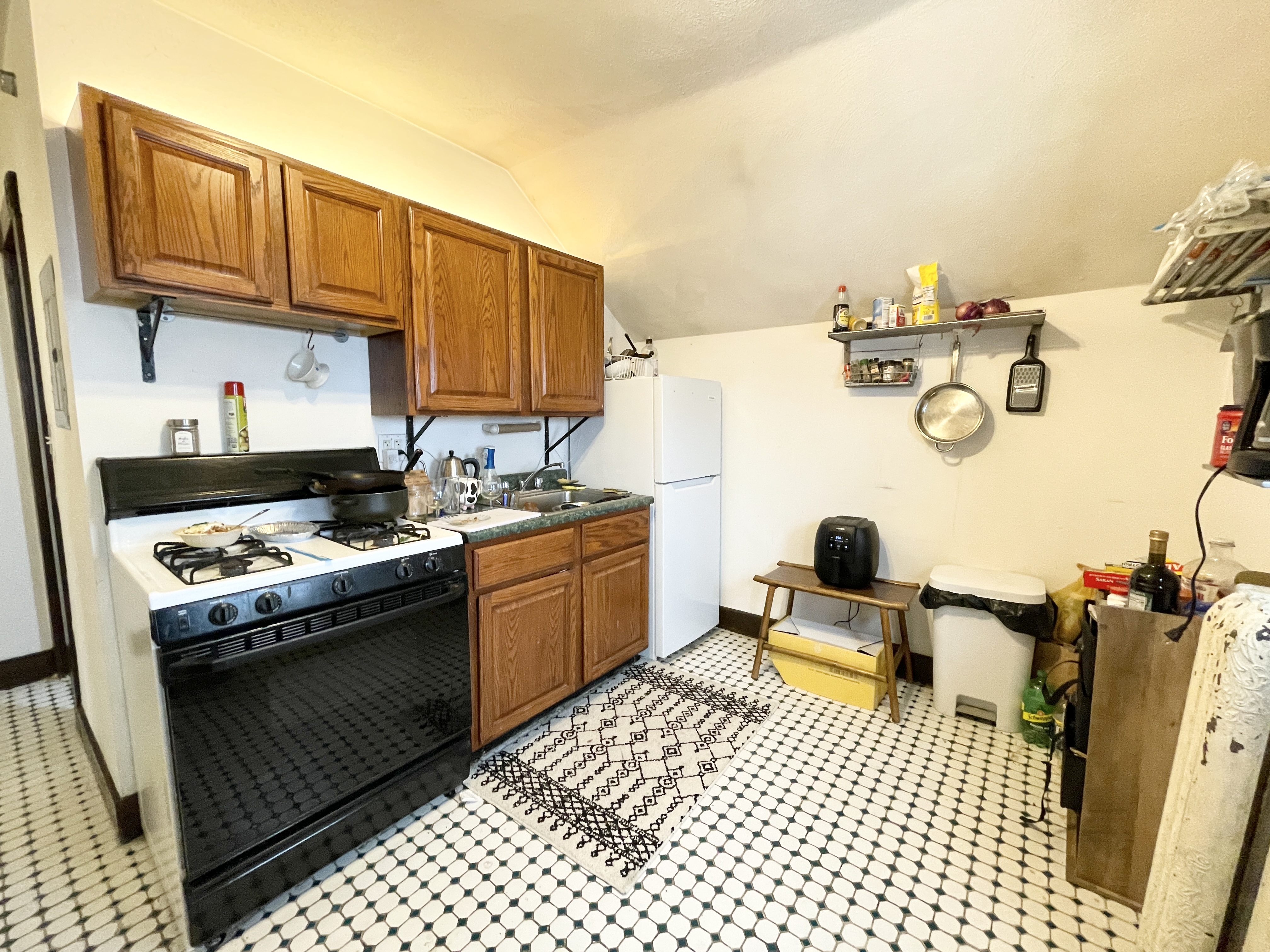 112 Allston St, Allston