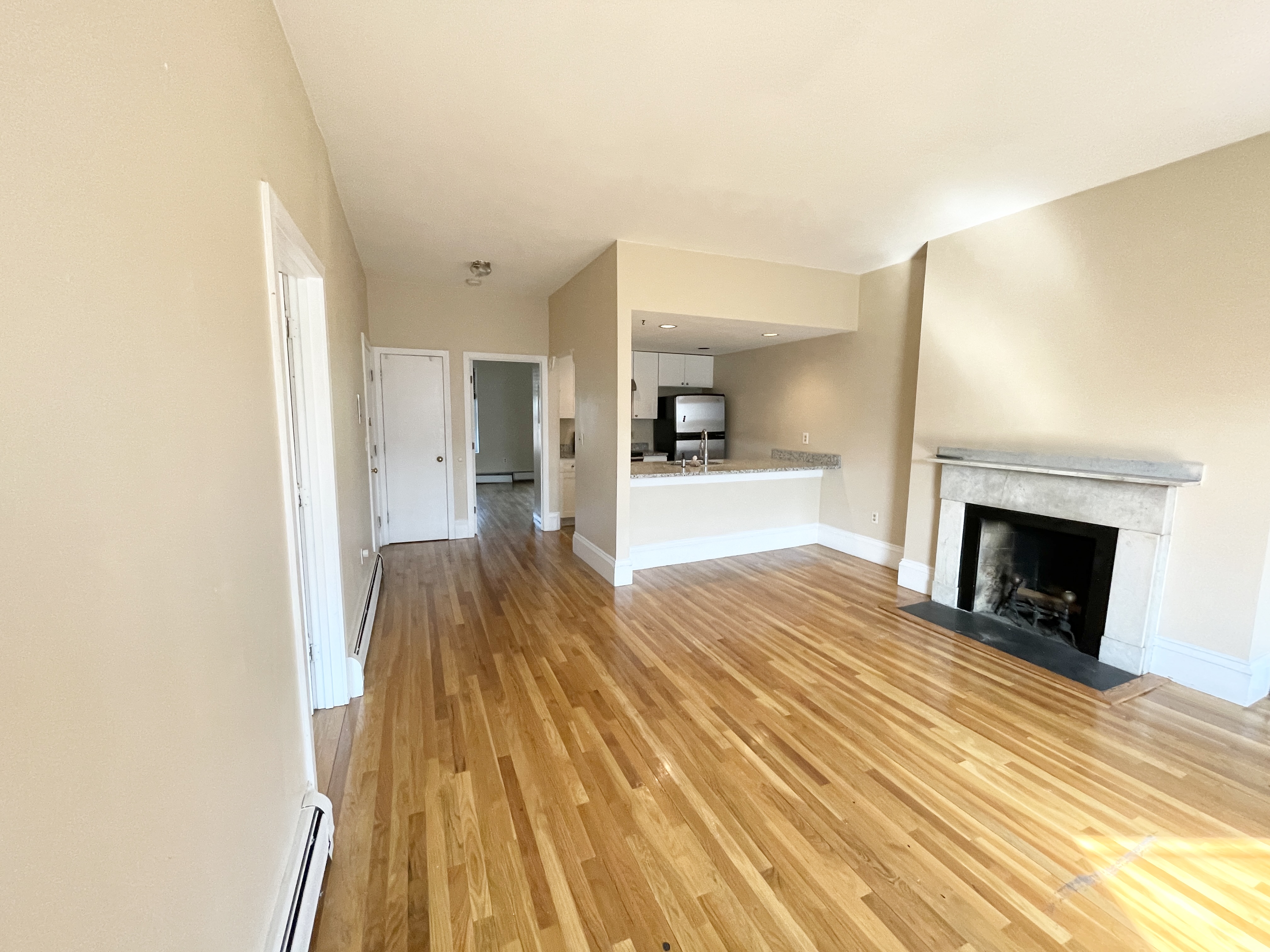 670 Massachusetts Ave, South End