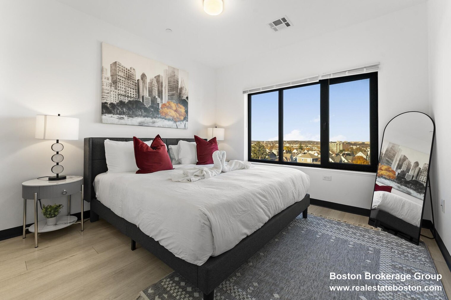 Photos of apartment on Broadway,Everett MA 02149