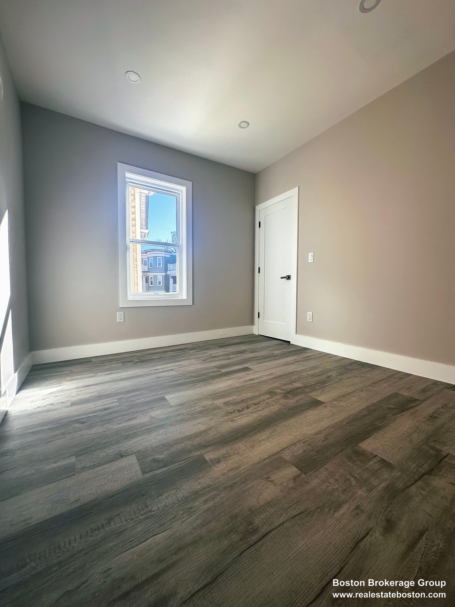 Photos of apartment on Pond St.,Boston MA 02125