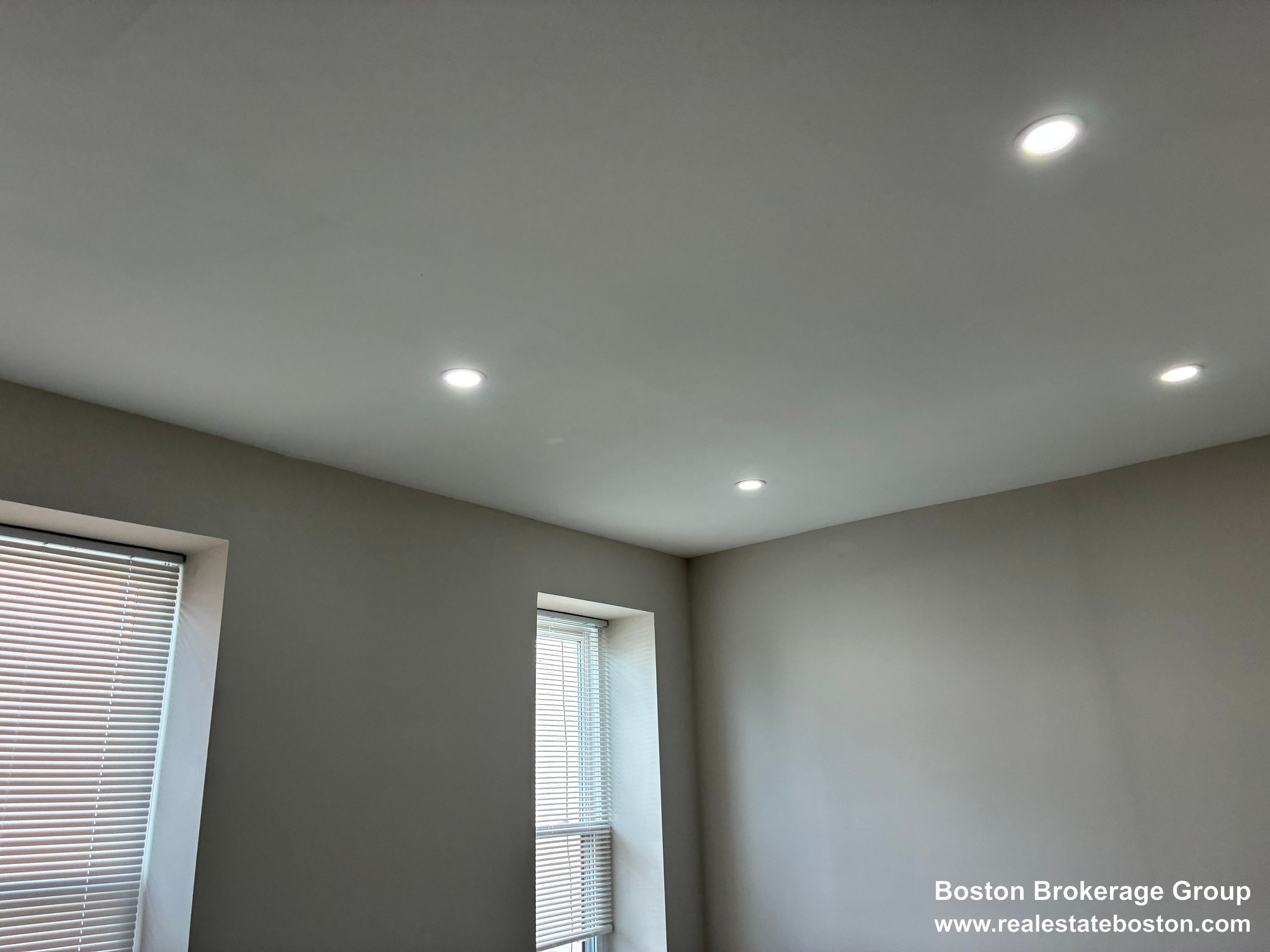 Photos of apartment on Ruggles St.,Boston MA 02119