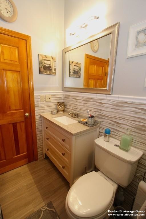 56 Crescent Ave, Dorchester