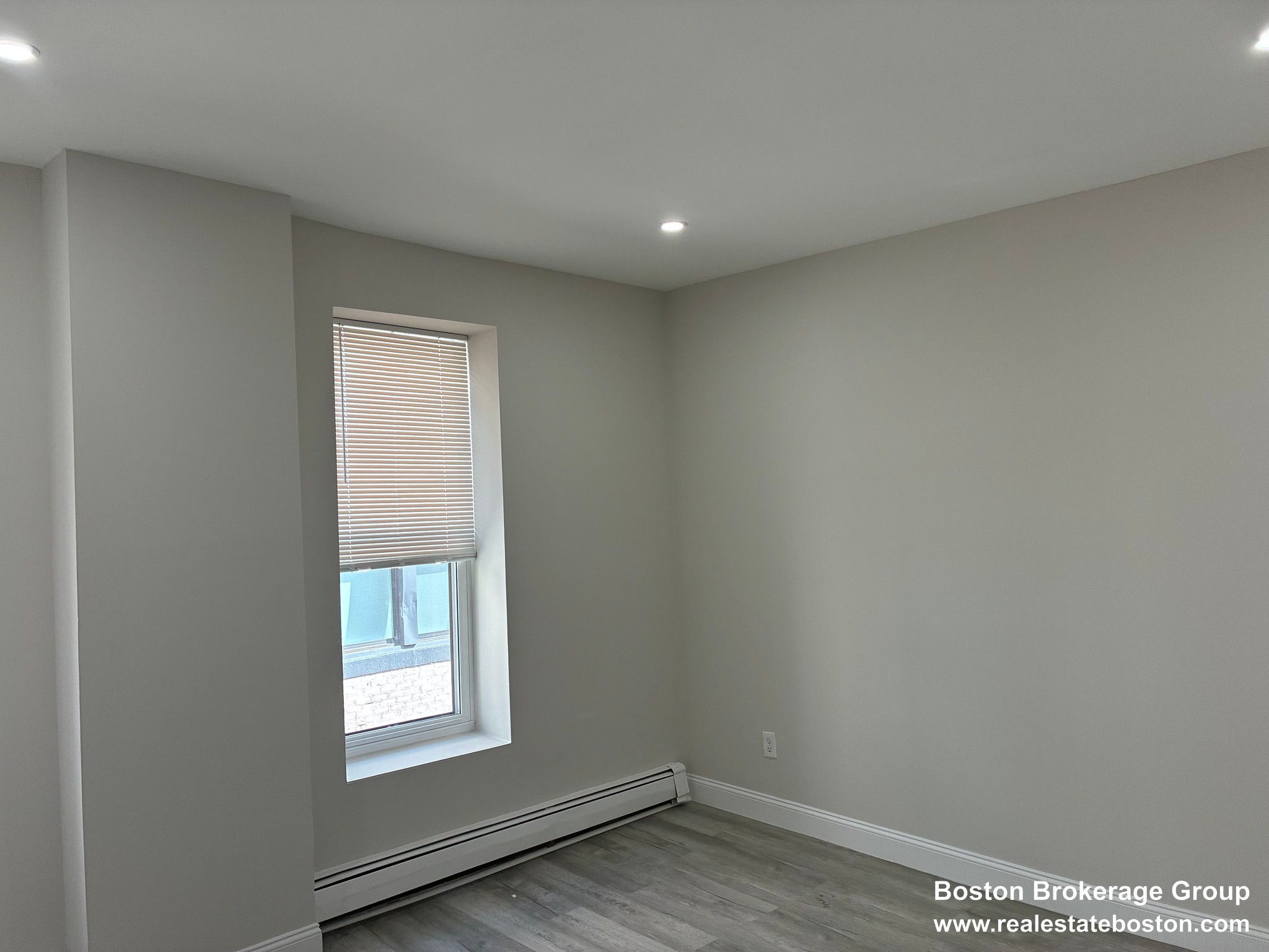Photos of apartment on Ruggles St.,Boston MA 02119