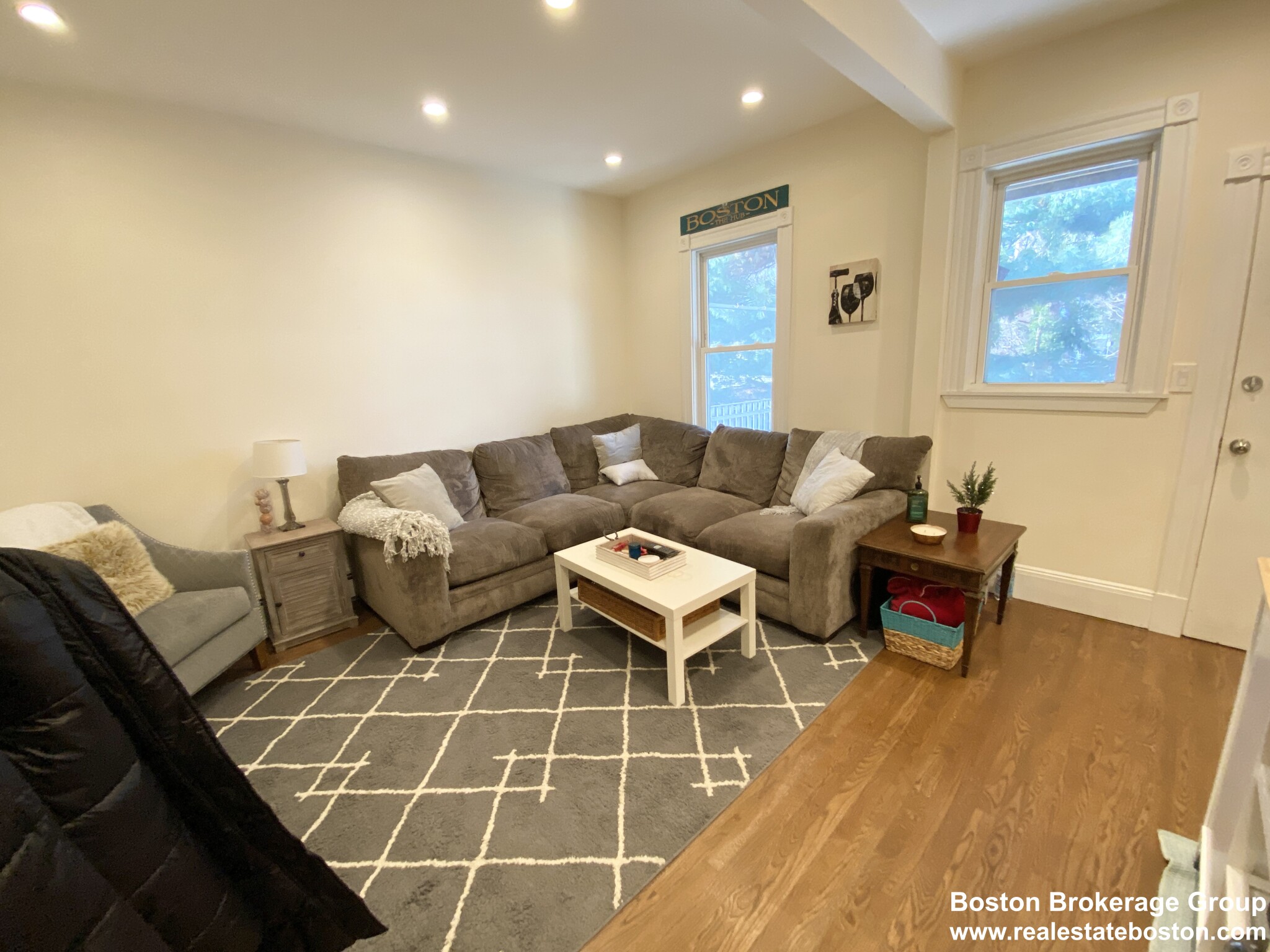 Photos of apartment on Buttonwood St.,Boston MA 02125