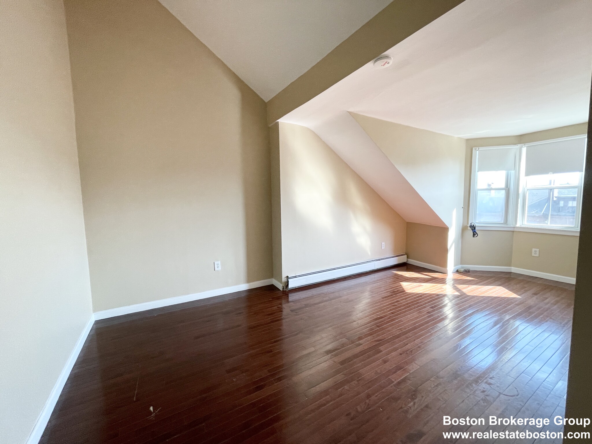 670 Massachusetts, South End