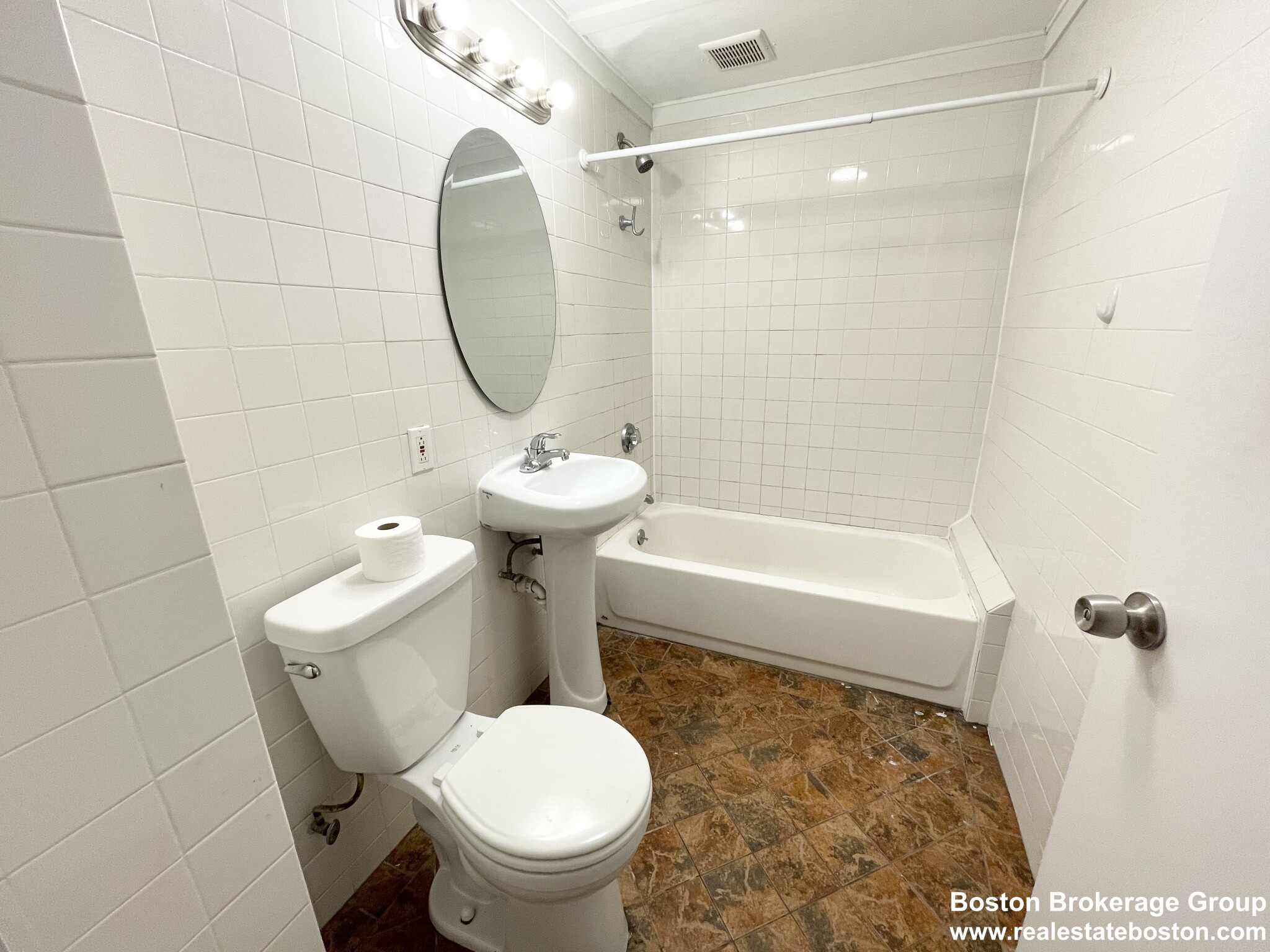 1 Folsom Ave, Mission Hill