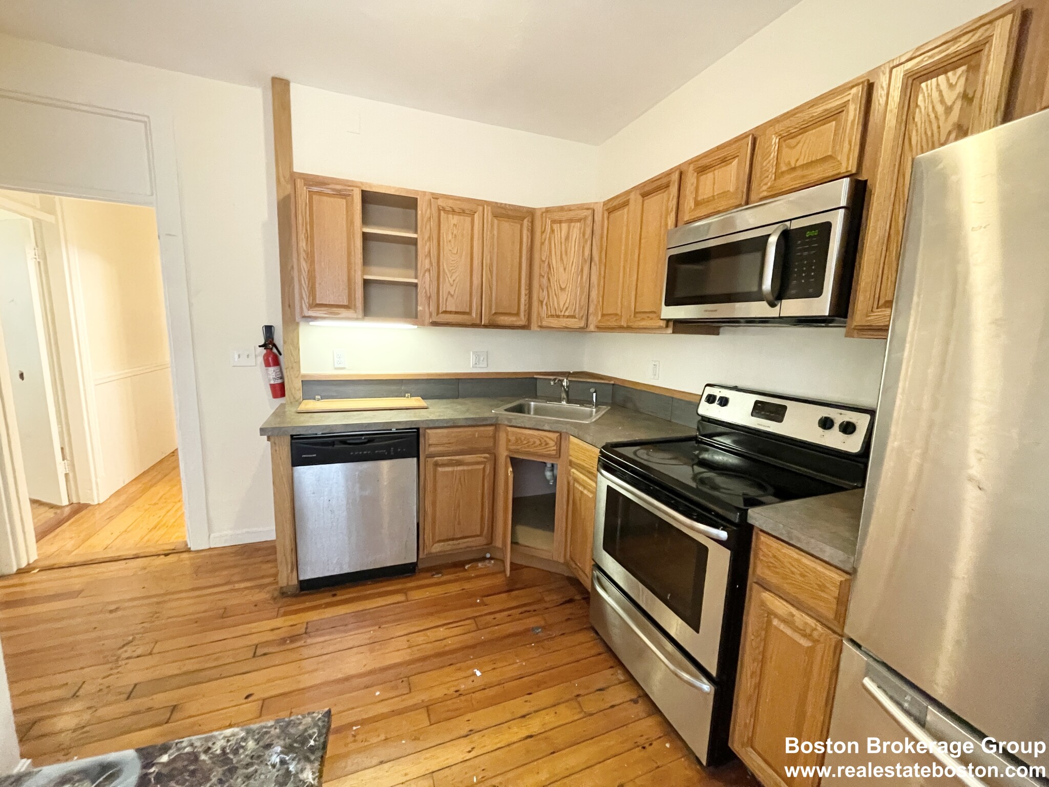 1 Folsom Ave, Mission Hill