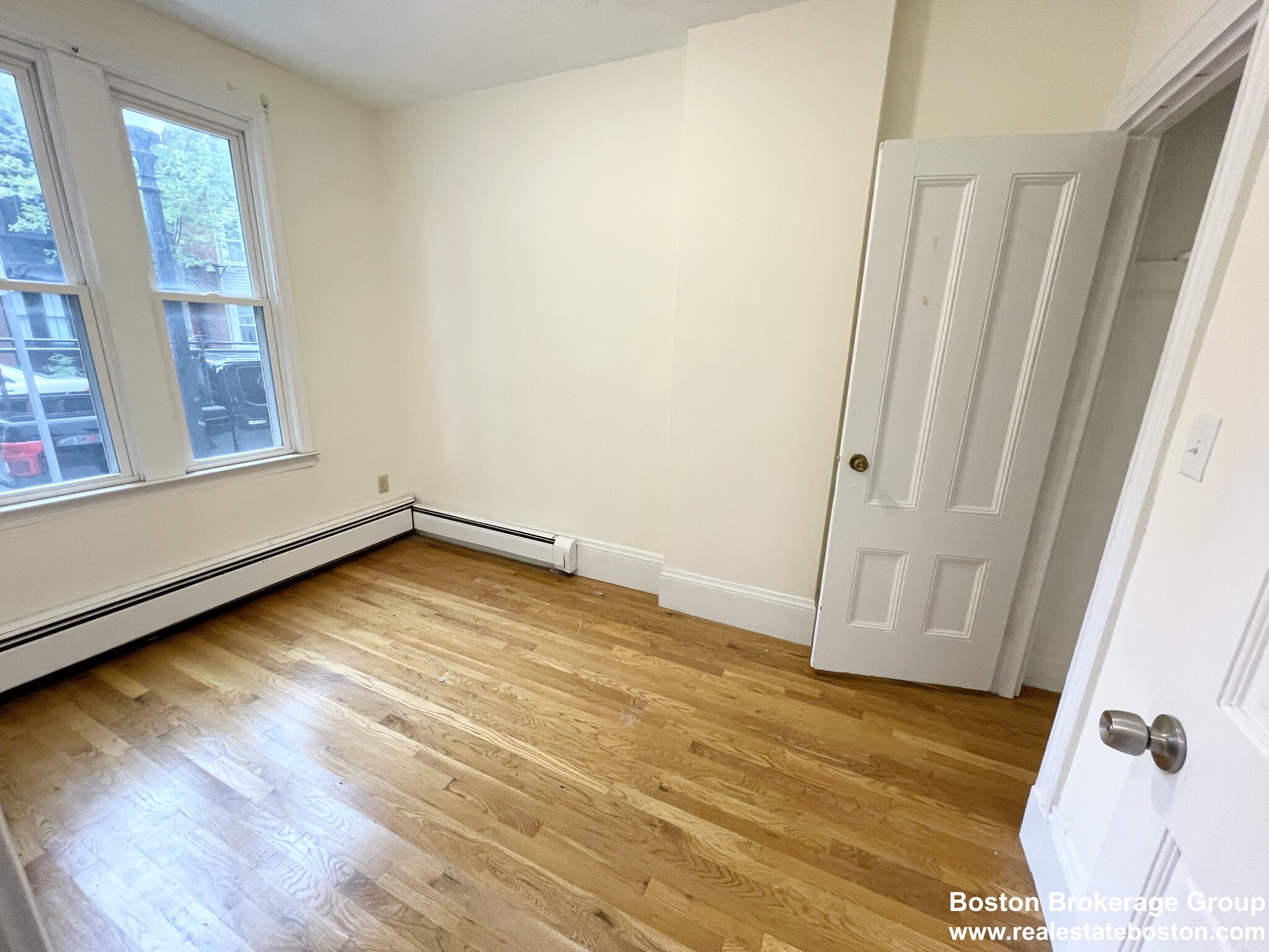 16 Greenwich St, South End