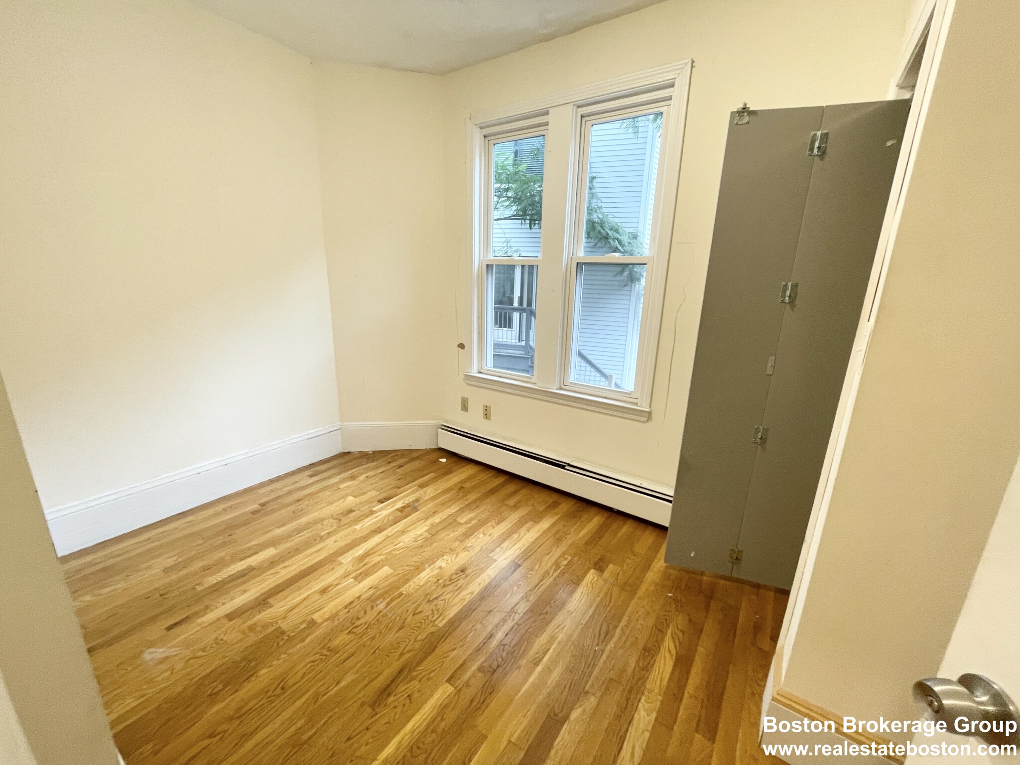 16 Greenwich St, South End