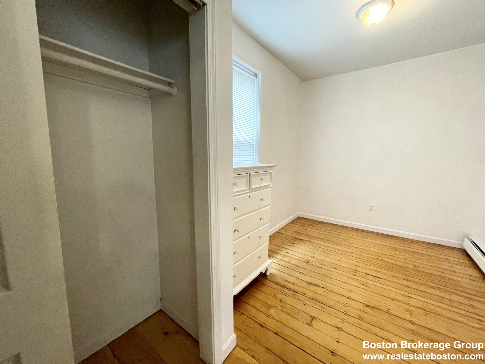 52 Delle Ave, Mission Hill