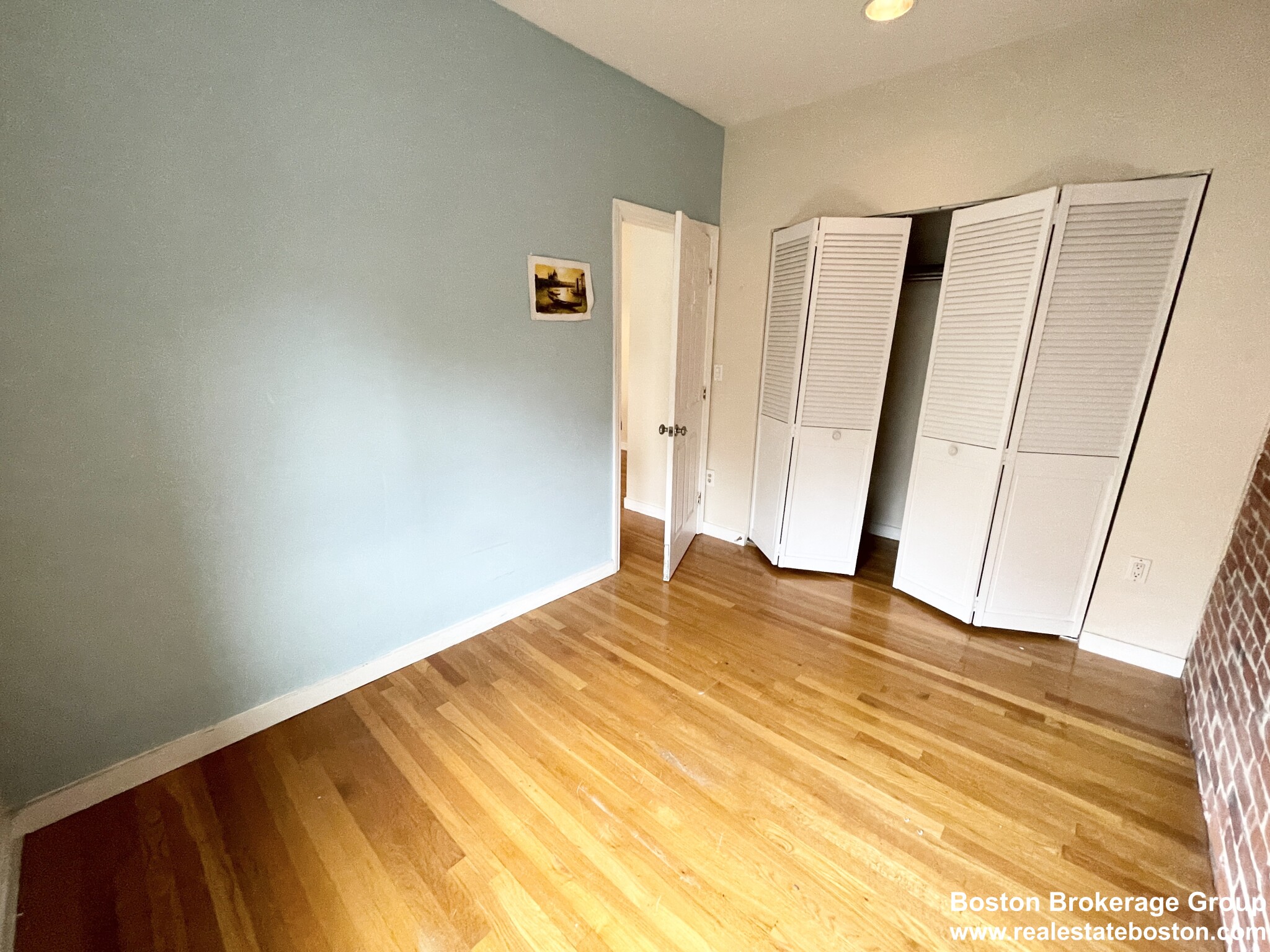 73 Gainsborough St, Fenway