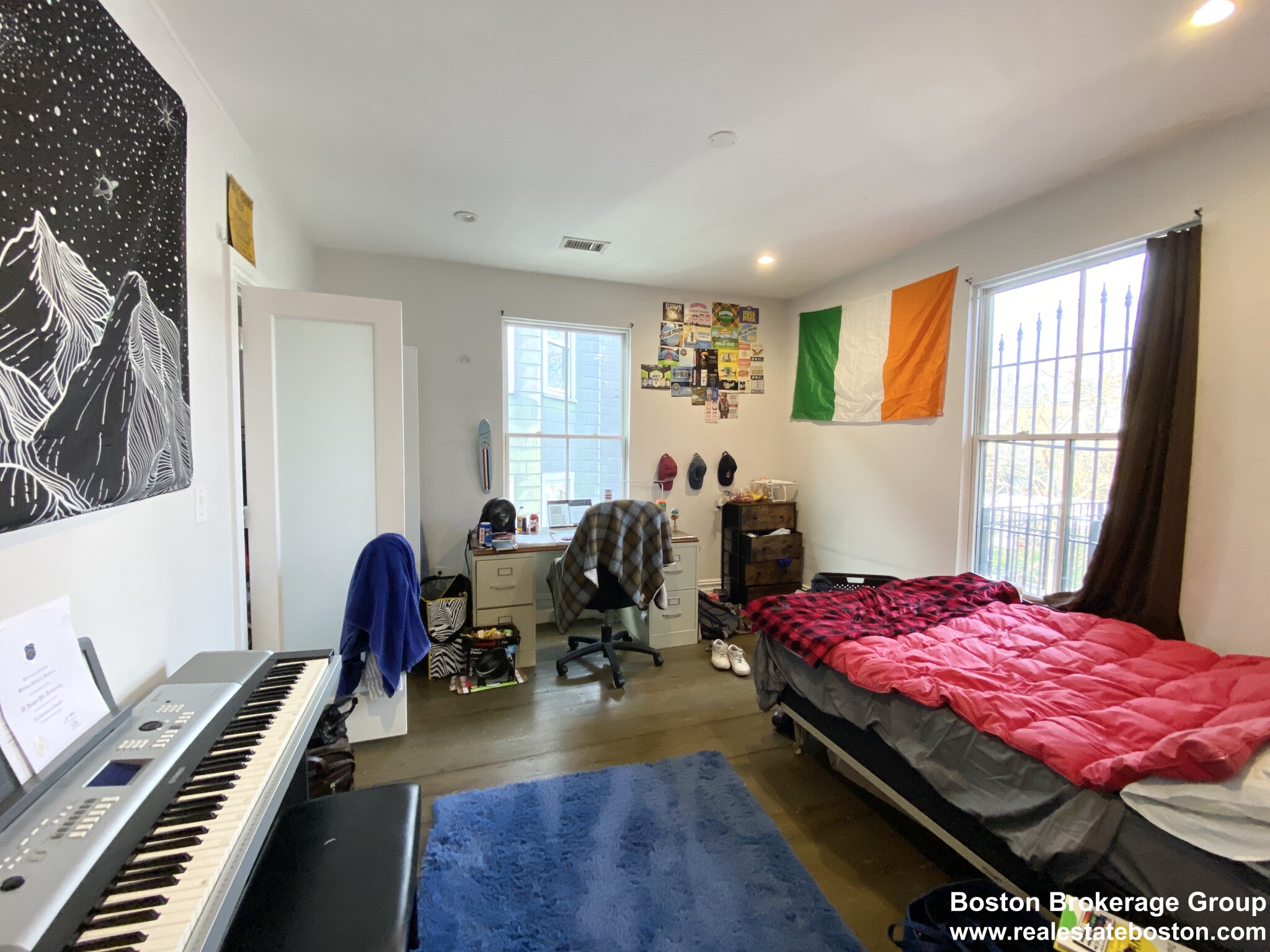 89 Cedar St, Roxbury