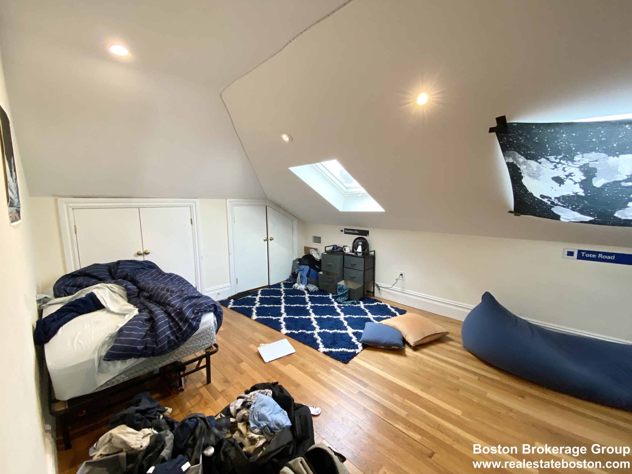 89 Cedar St, Roxbury