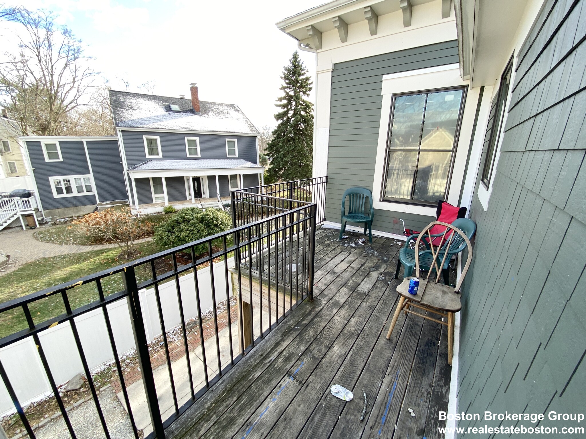 89 Cedar St, Roxbury