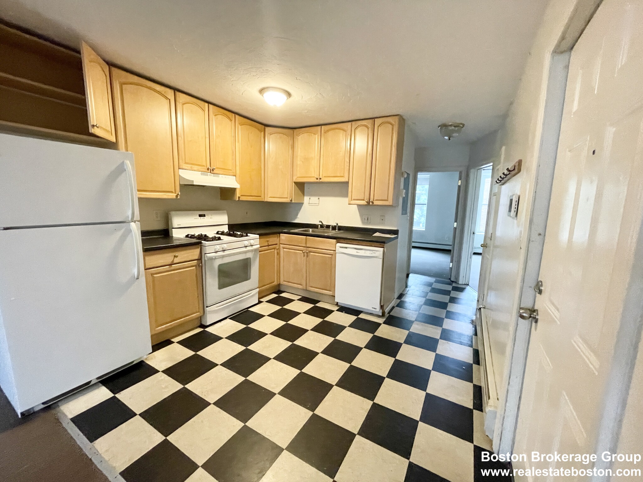 90 Hammond St, South End