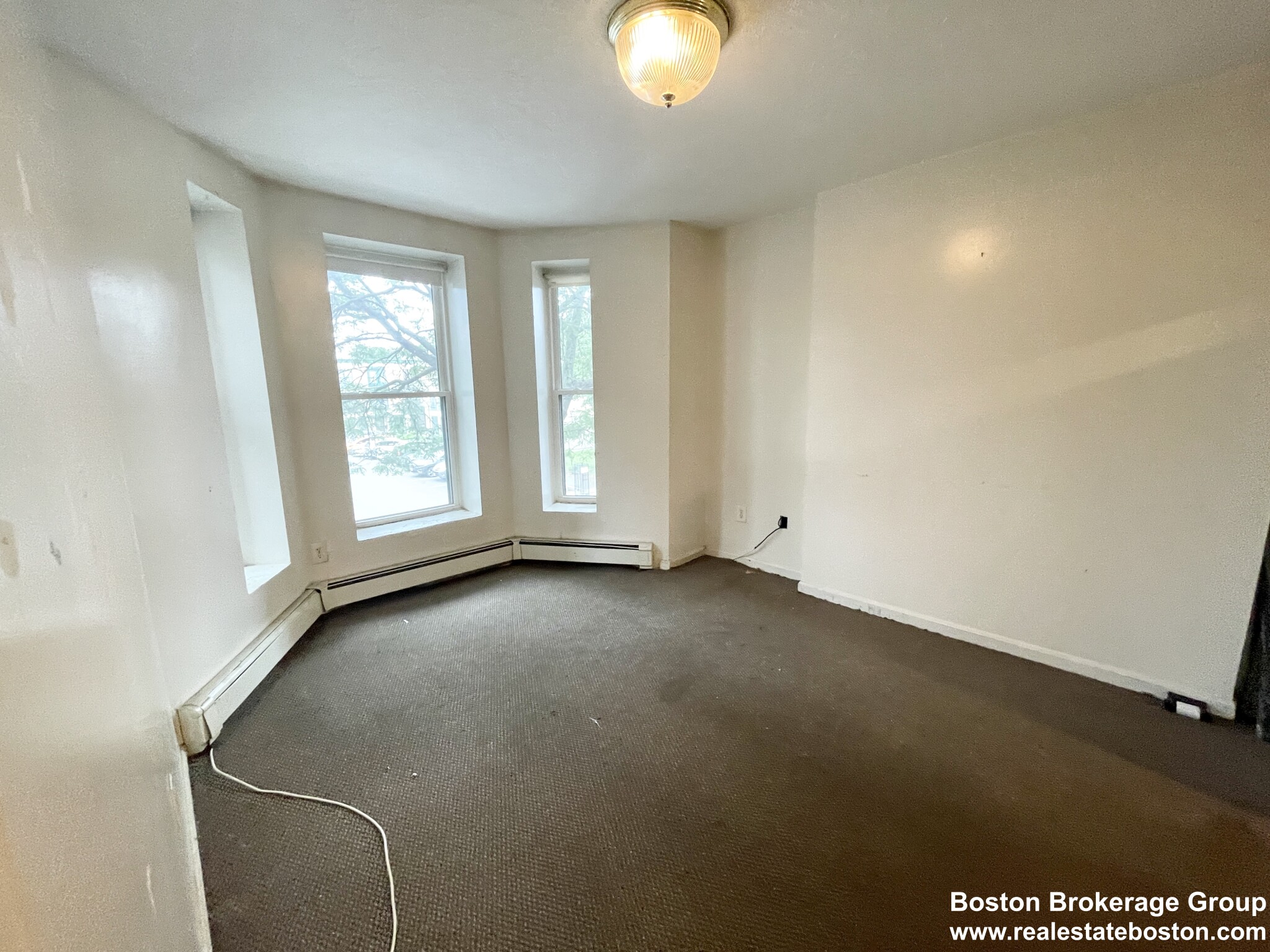 90 Hammond St, South End