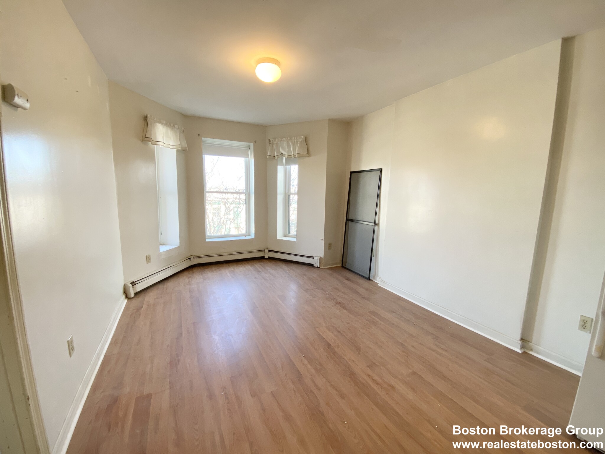 92 Hammond St, South End