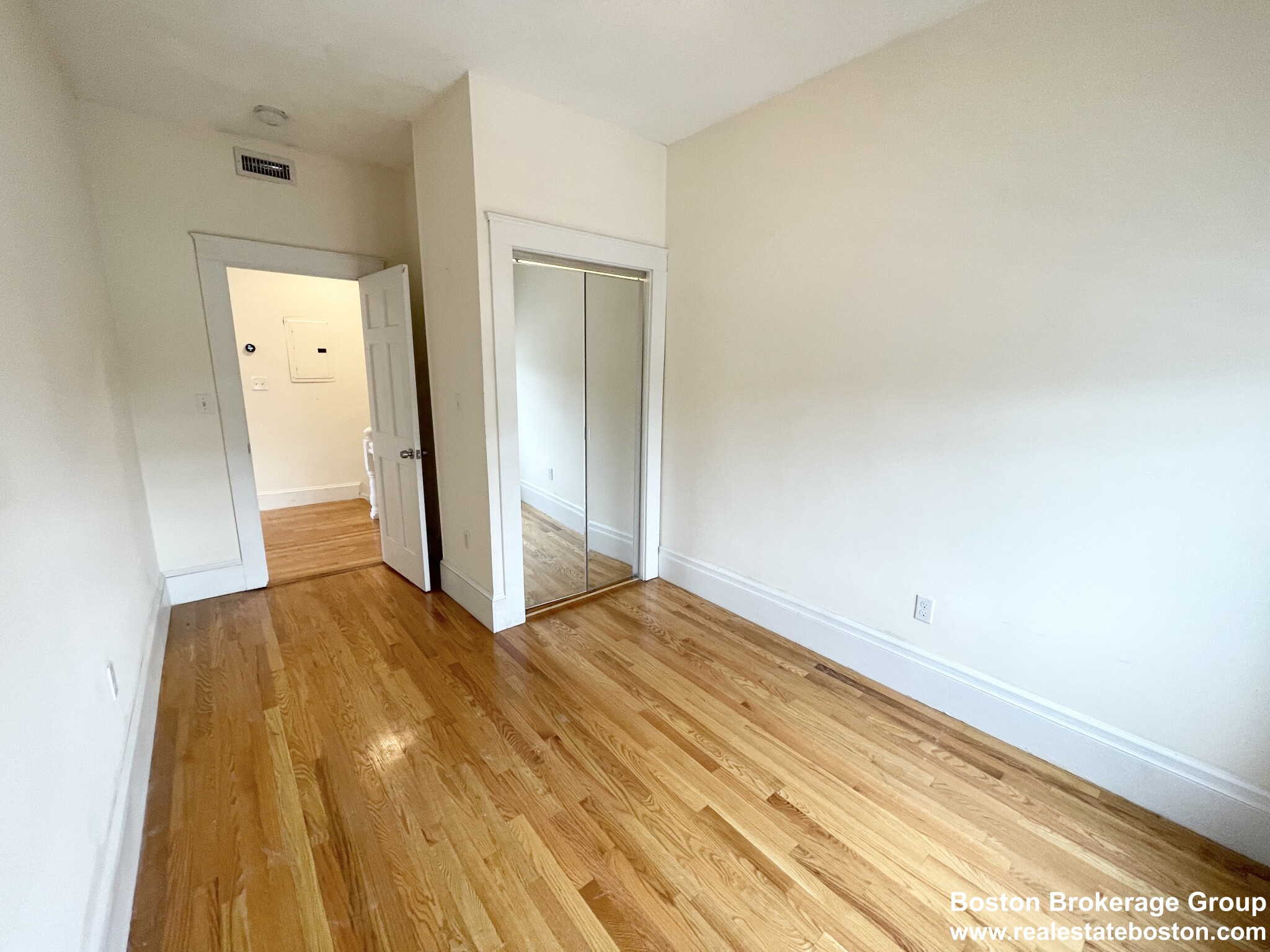 92 L St, South Boston