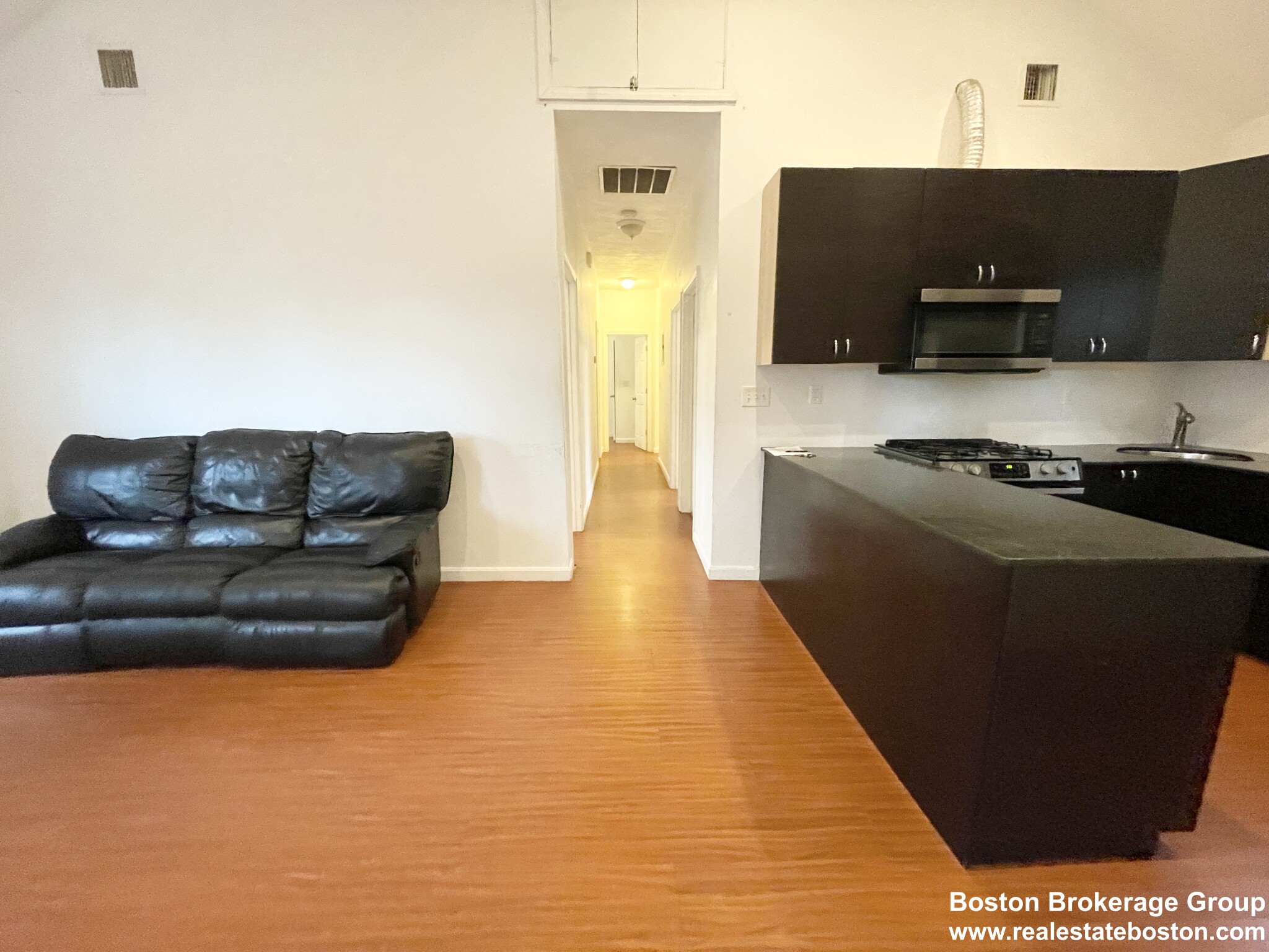 93A Hillside St, Mission Hill